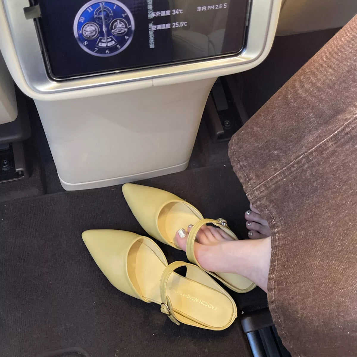 Point Toe Flats Sandals