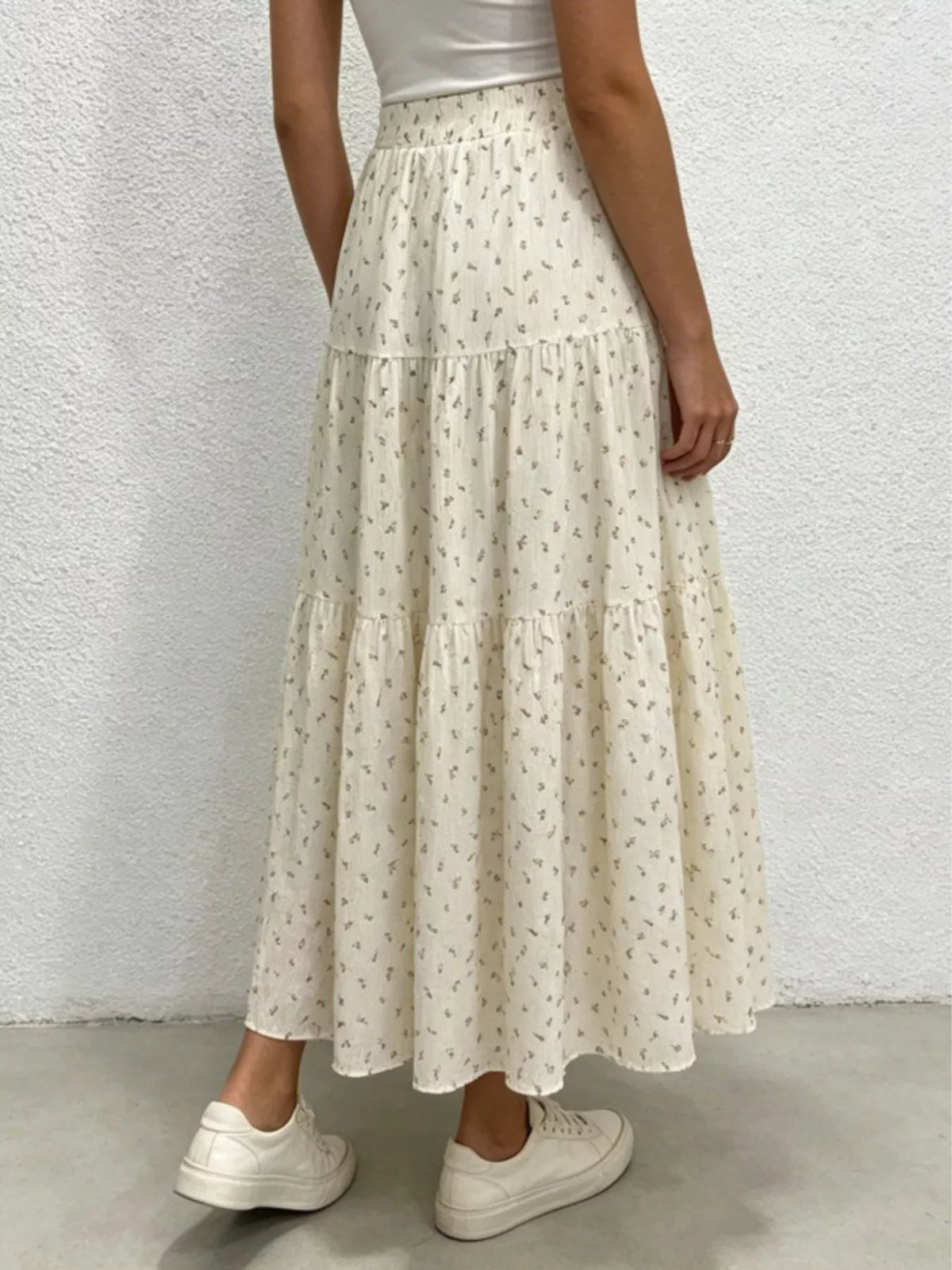 Floral Print Tiered Flowy Maxi Skirt