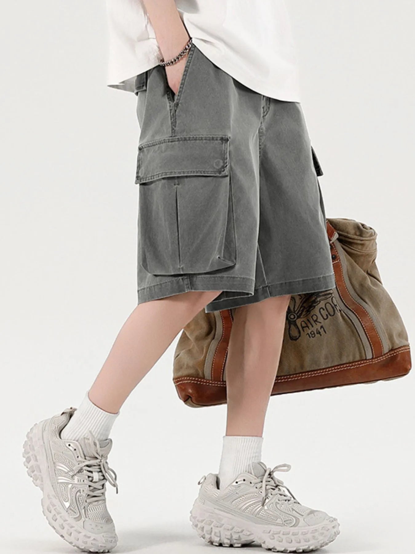 Men's Elastic Waistband Cargo Shorts