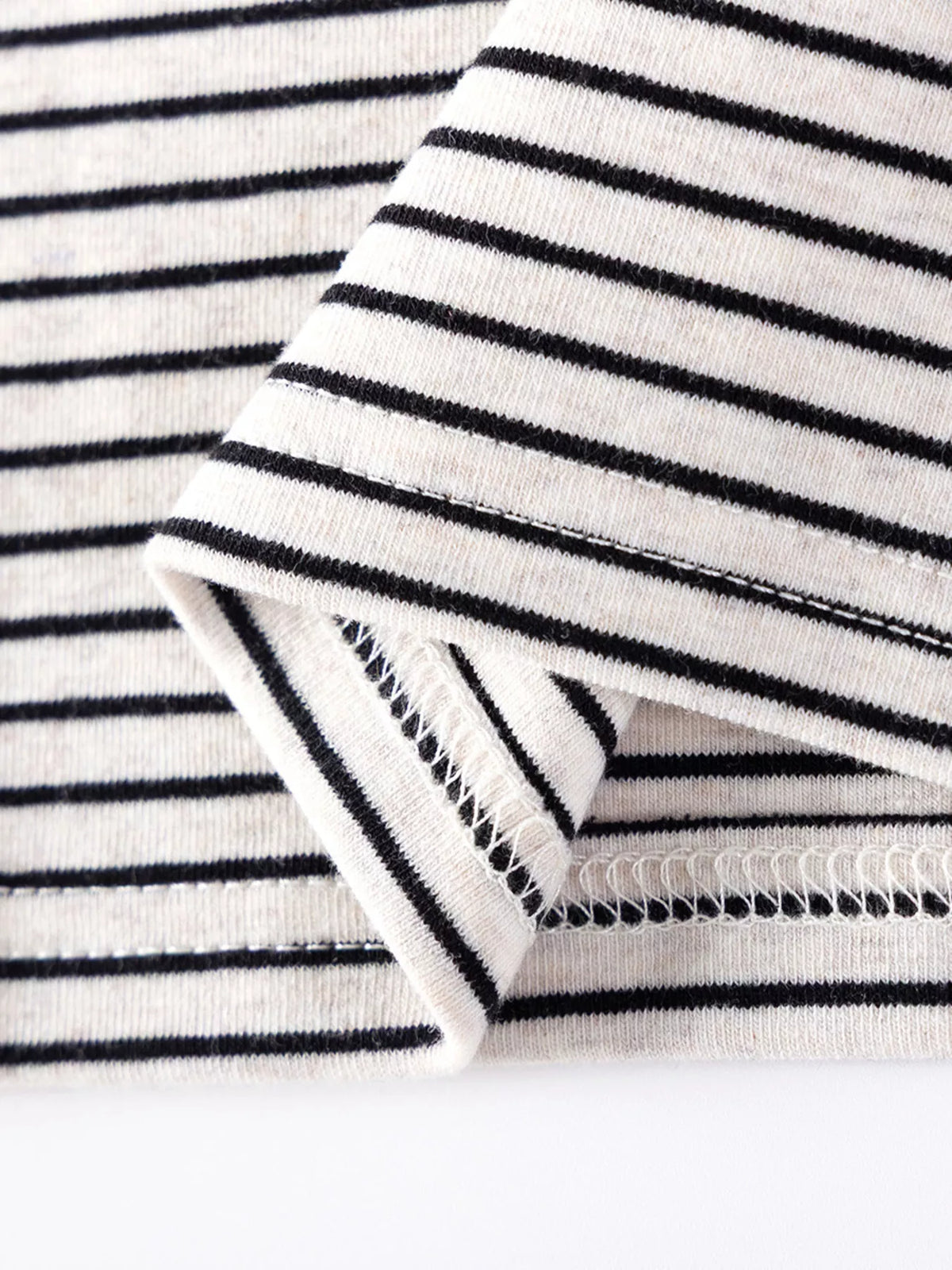 Children's Long-Sleeve Striped Turtleneck T-Shirt