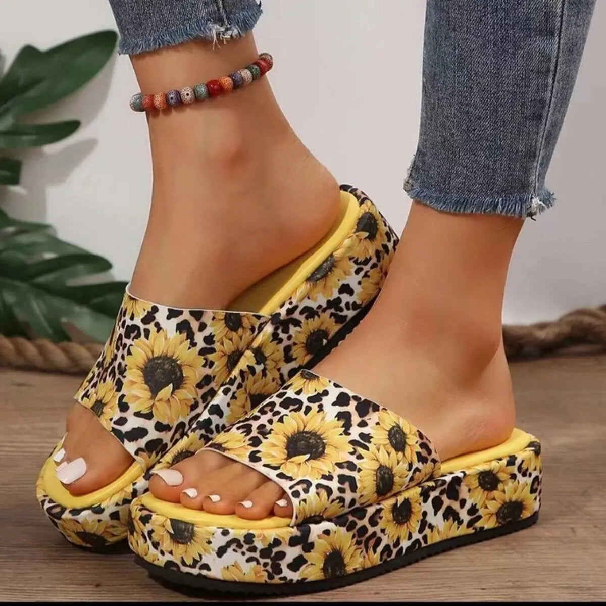 Printed Open Toe Platform Sandals