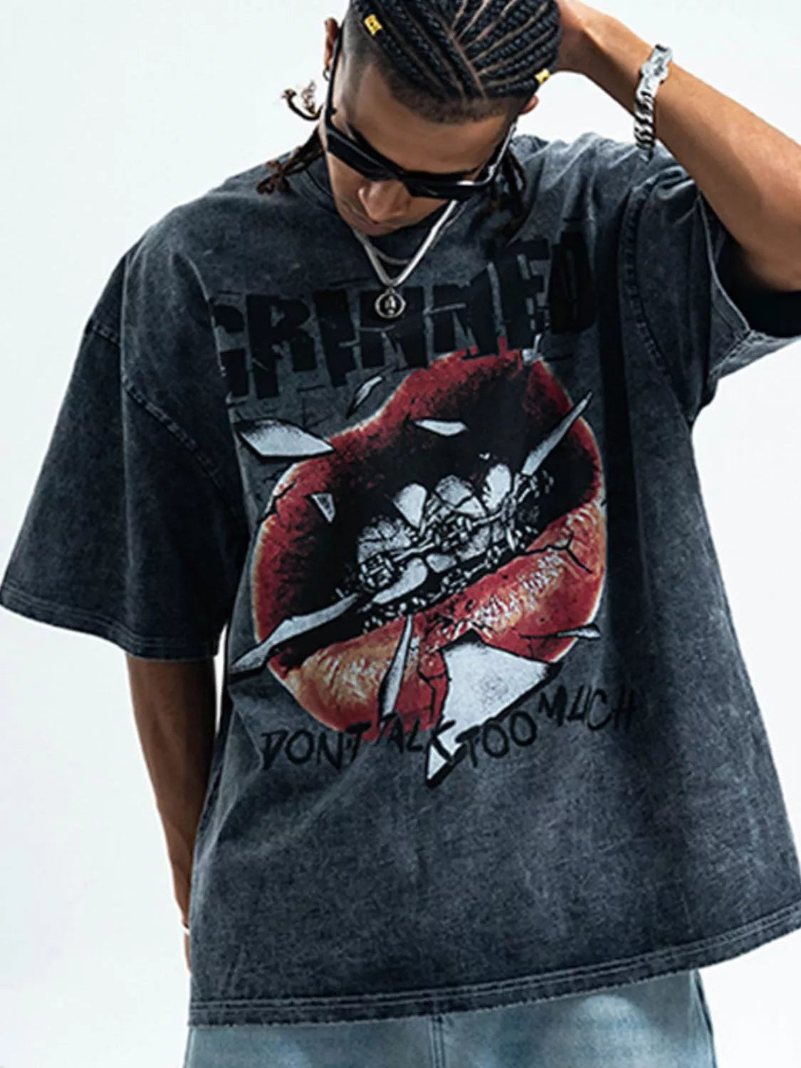 Men's Graphic Round Neck Short Sleeve T-Shirt