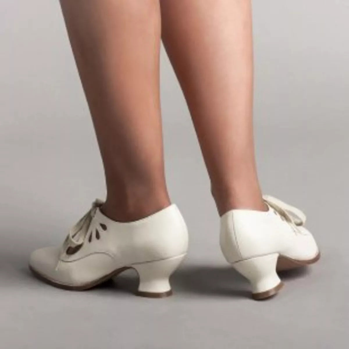 Point Toe Block Heel Shoes