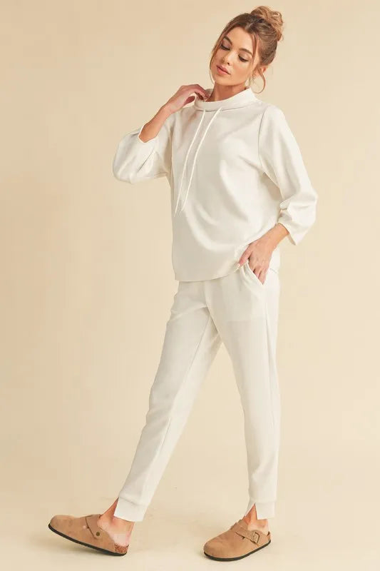 Aemi + Co Elastic Waist Joggers with Pockets