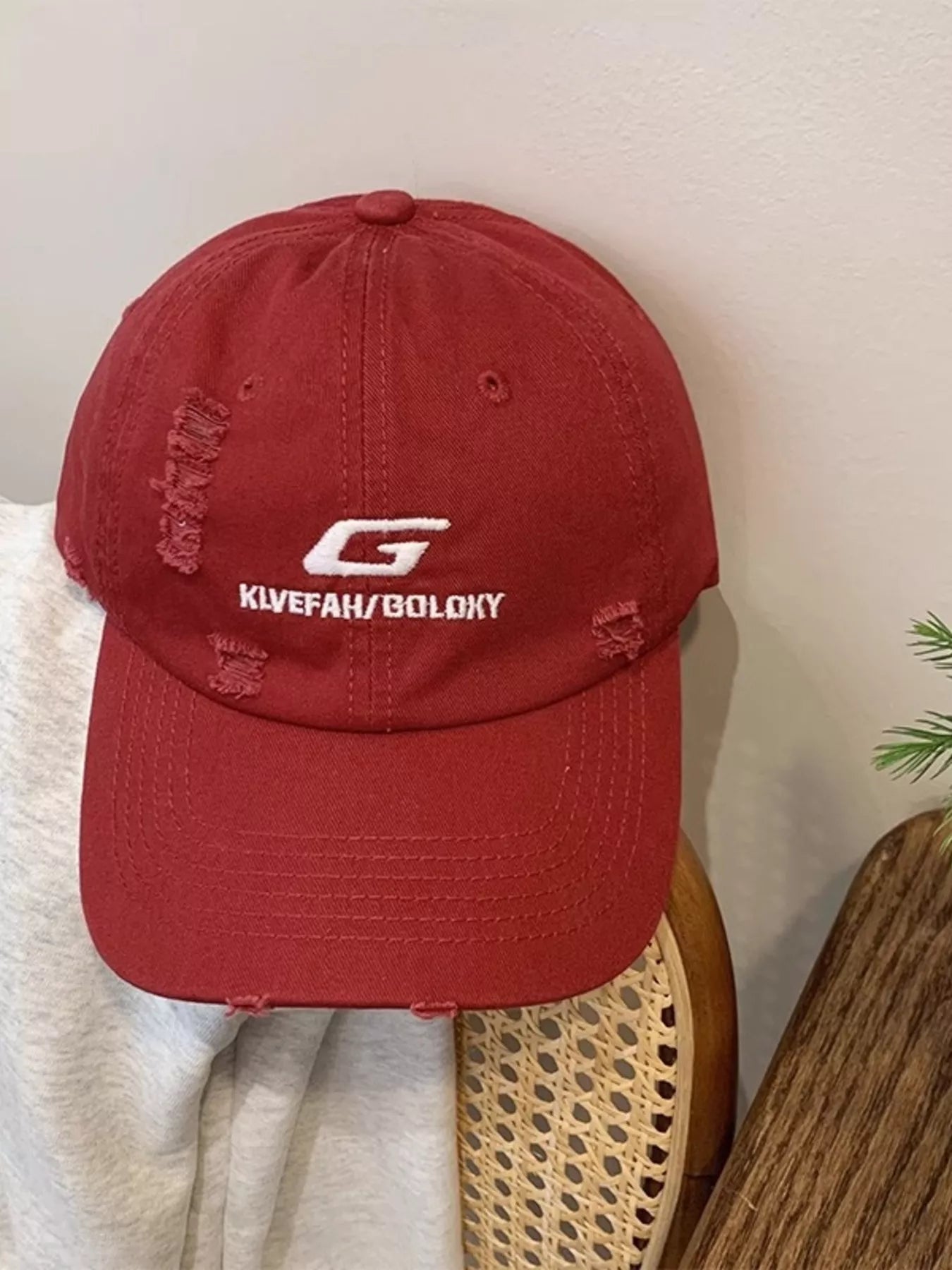 Casual Embroidered Baseball Cap