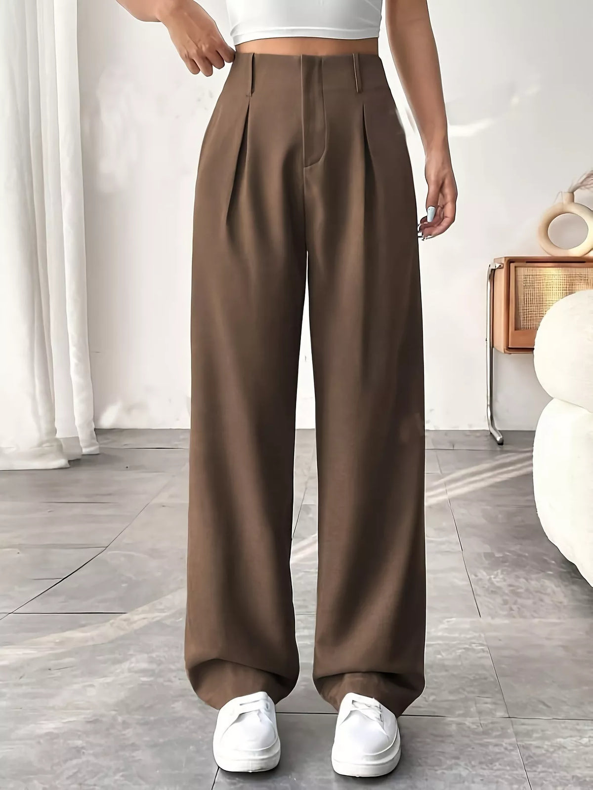 Wide Leg Pleated Pants
