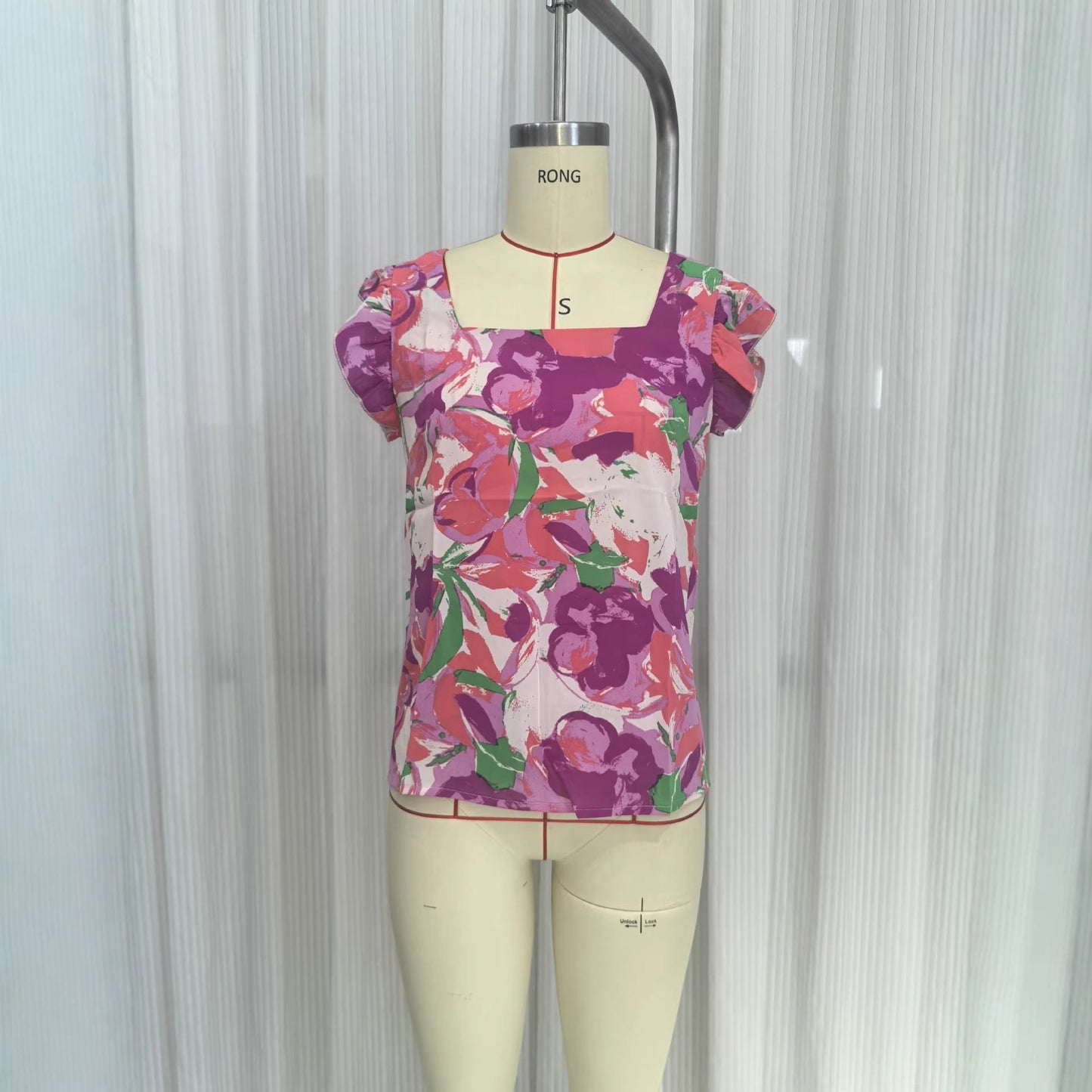 Floral Square Neck Top | Flutter Sleeve Loose Fit Blouse | Rose Red