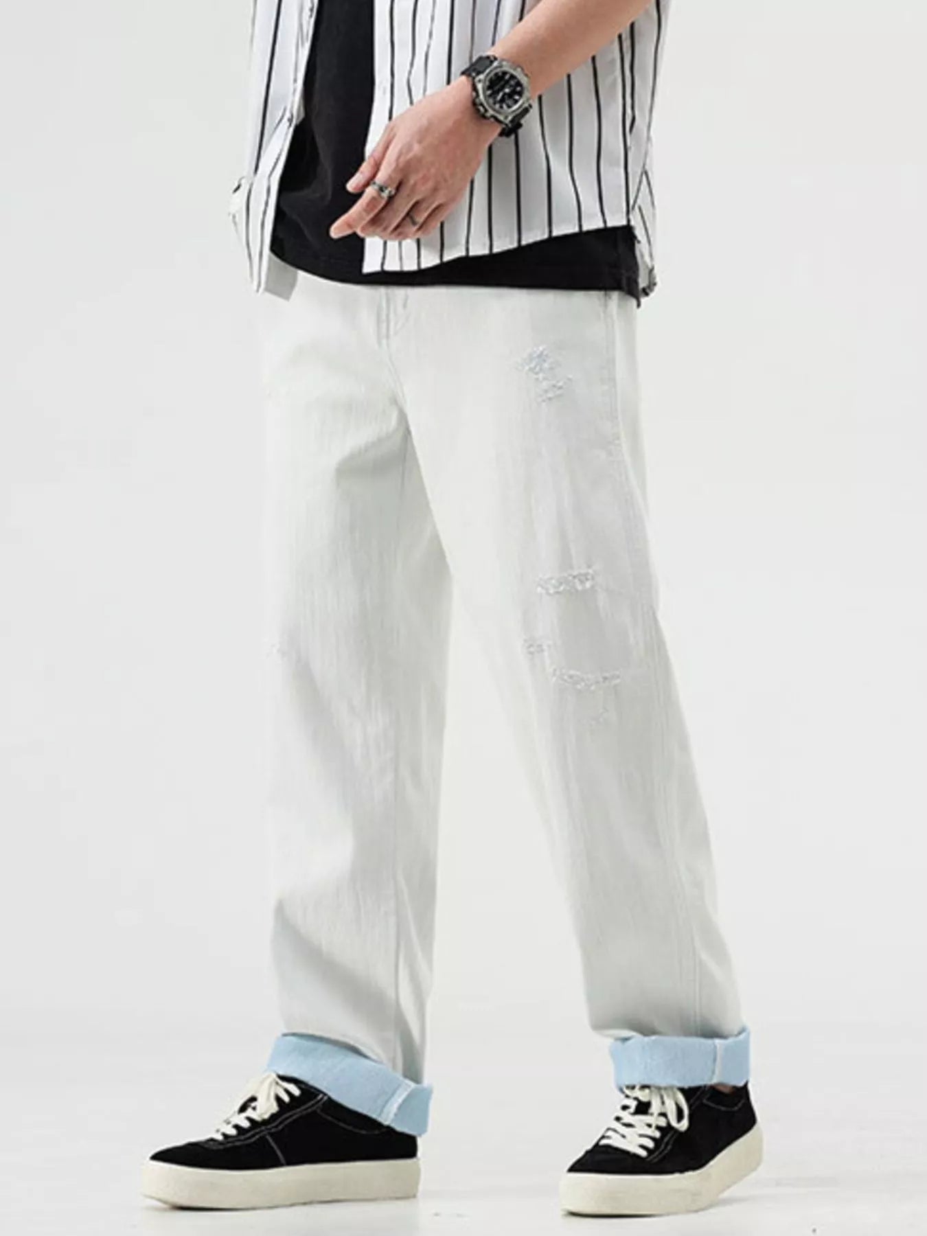 Men's Distressed Relaxed Fit Jeans