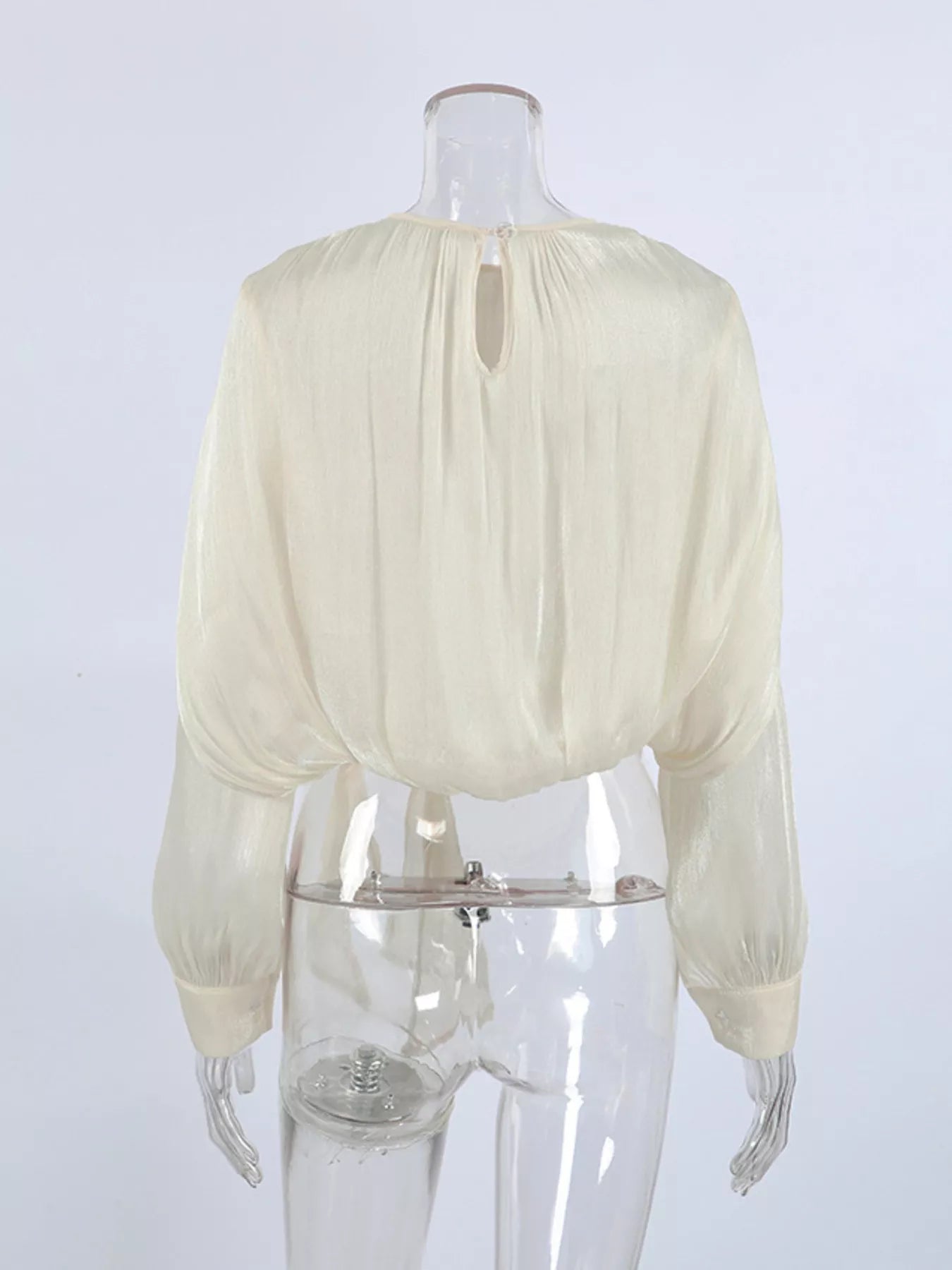 Tie-Front Detail Long Sleeve Blosue