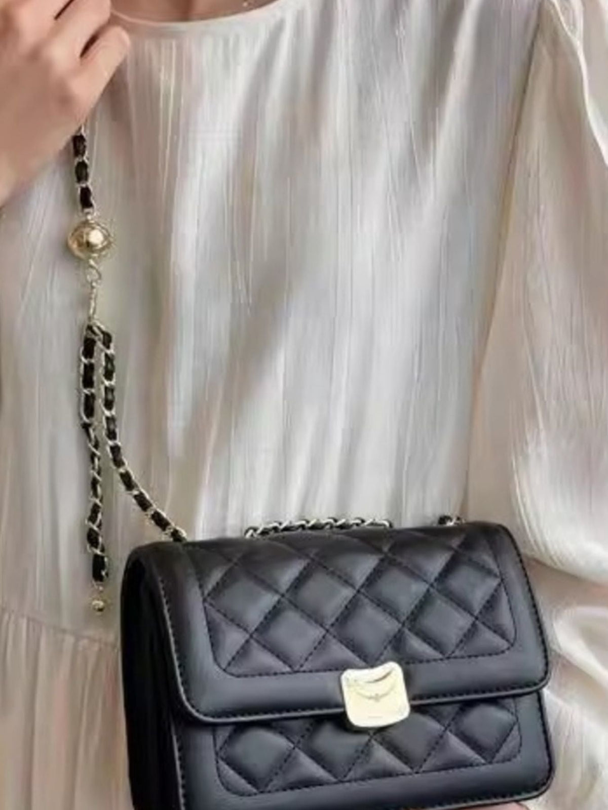 Quilted Flap Chain Crossbody Bag