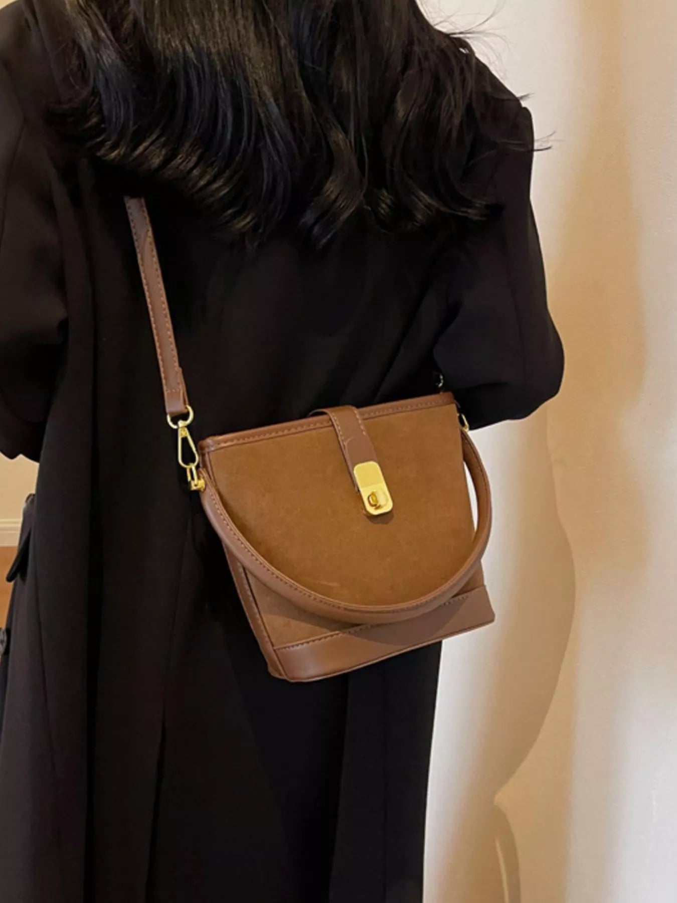 Gold Clasp Bucket Crossbody Bag