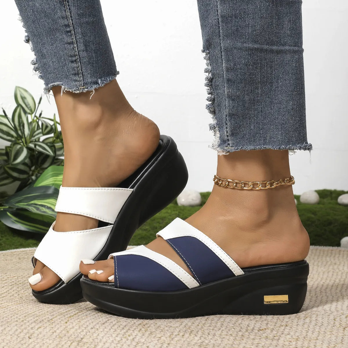 Contrast Open Toe Wedge Sandals