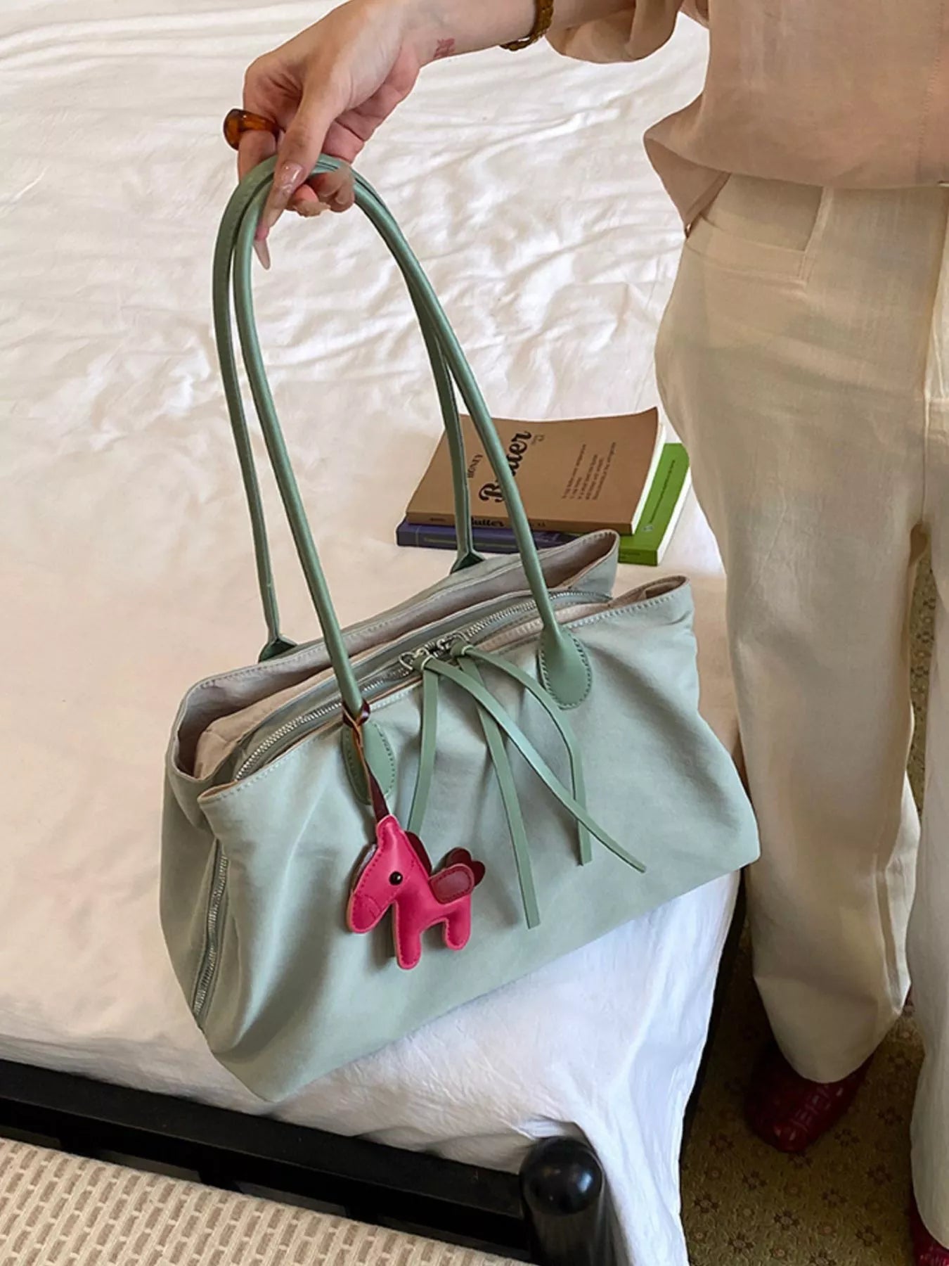 Lightweight Canvas Shoulder Bag