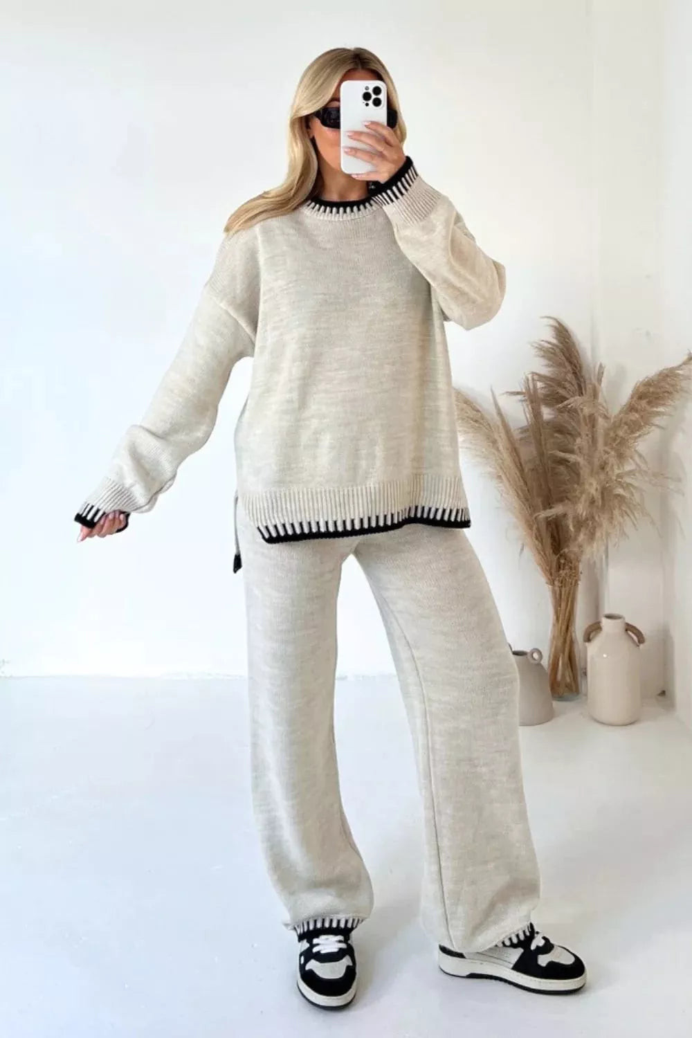 Contrast Trim Round Neck Top and Pants Sweater Set