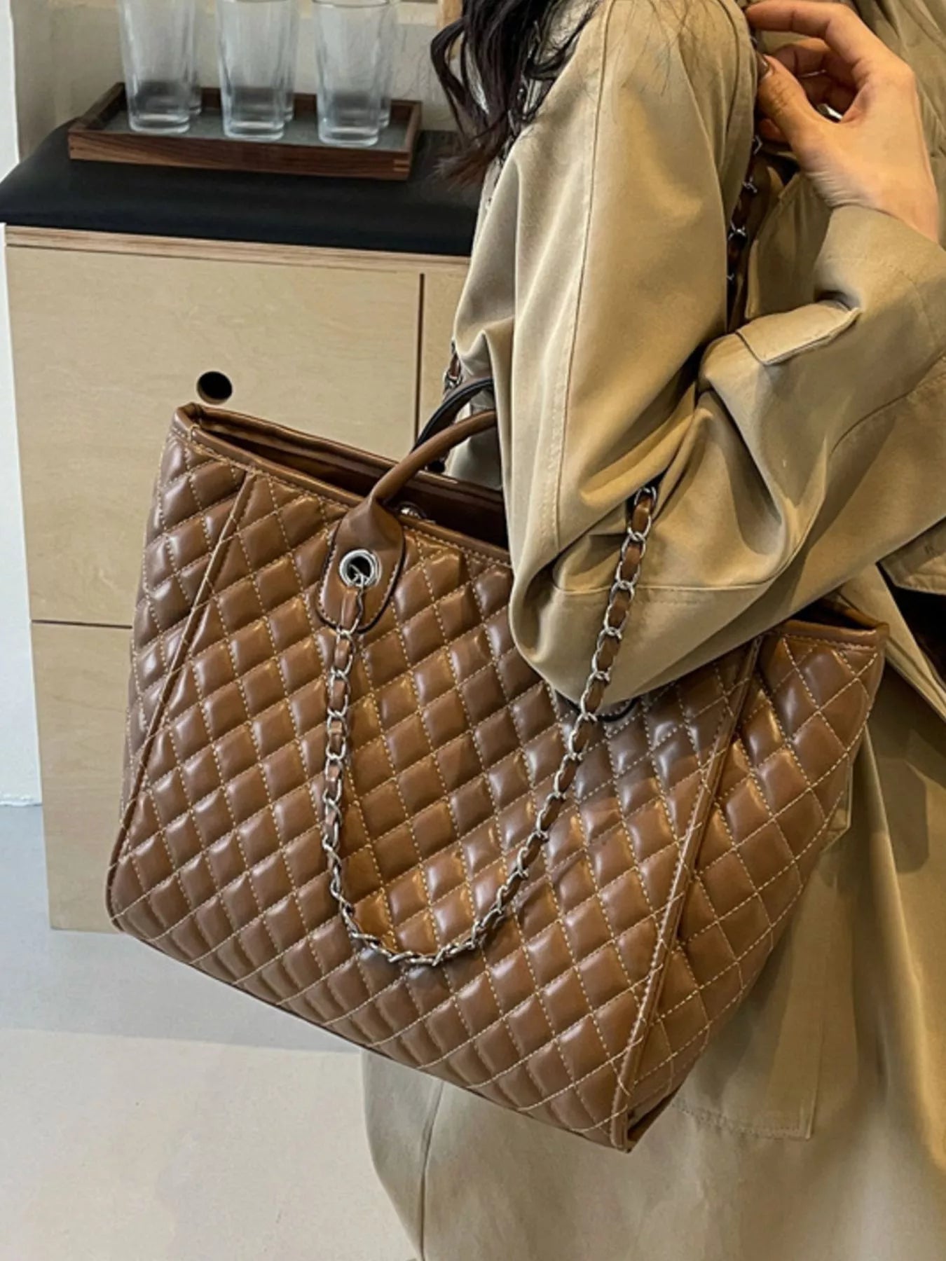 Quilted Chain Shoulder Bag