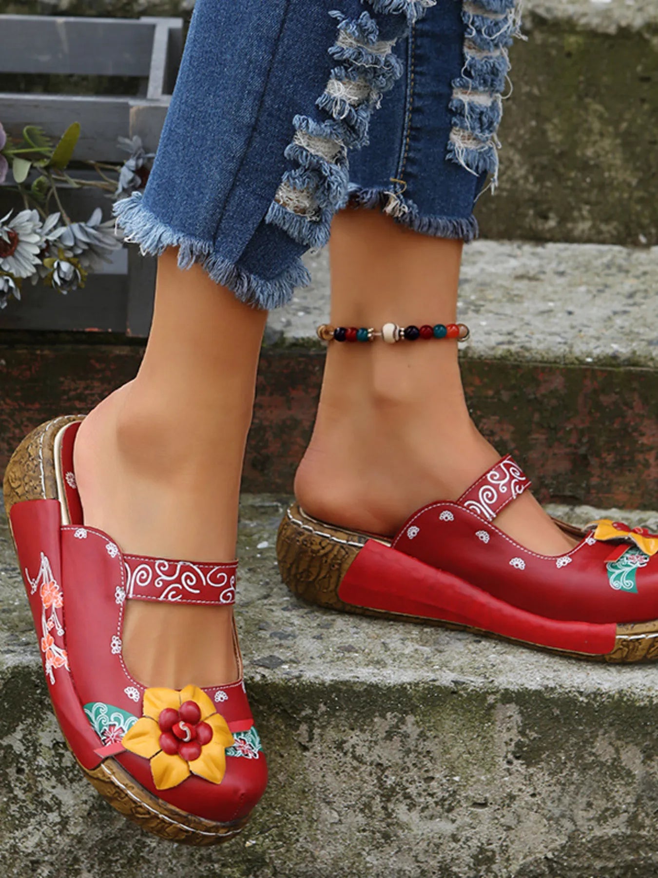 Flower Round Toe Sandals