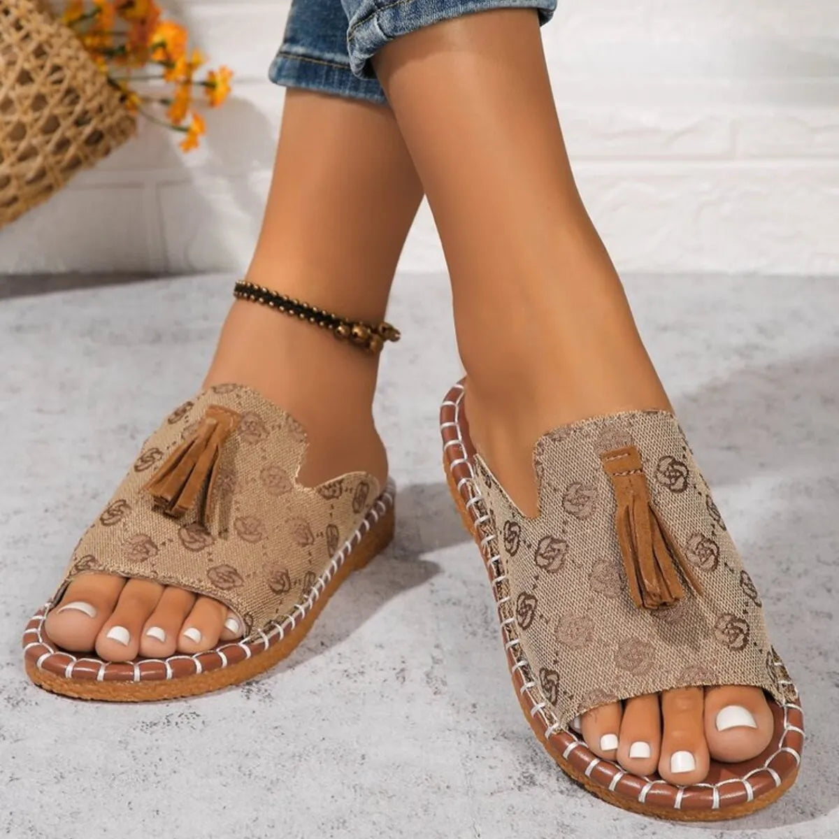 Leopard Print Tassel Flat Sandals