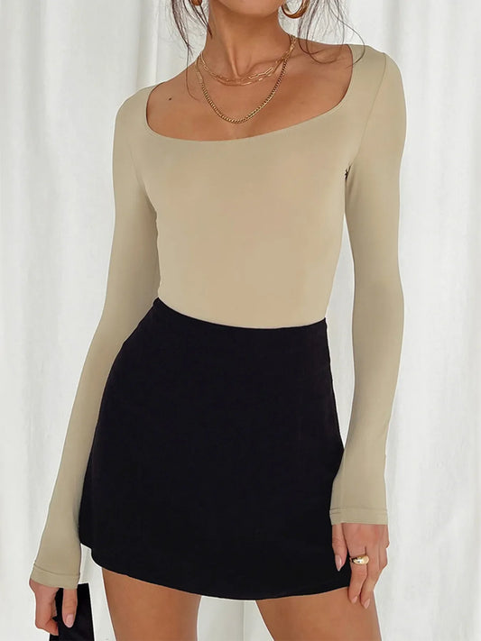 Long Sleeve Scoop Neck Fitted T-Shirt