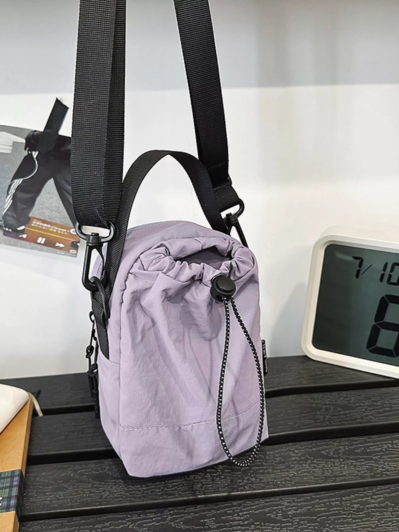 Drawstring Closure Lightweight Shoulder Bag