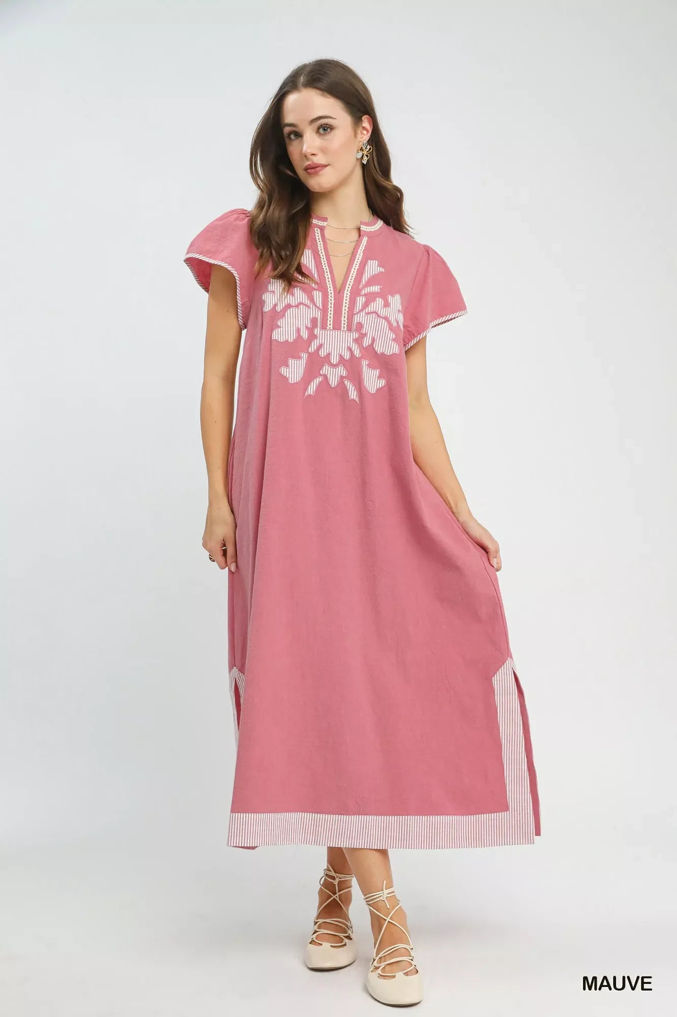Umgee Embroidered Floral Short Sleeve Midi Dress with Contrast Trim