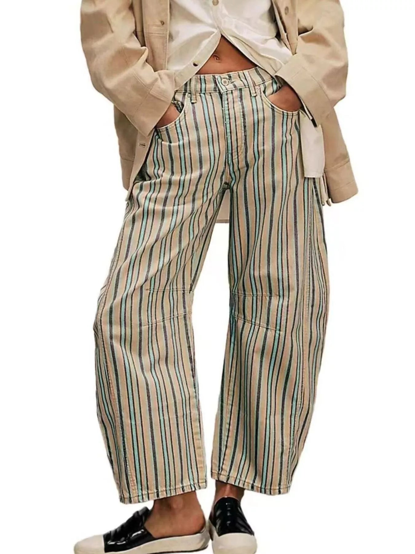 Printed Wide-Leg Jeans