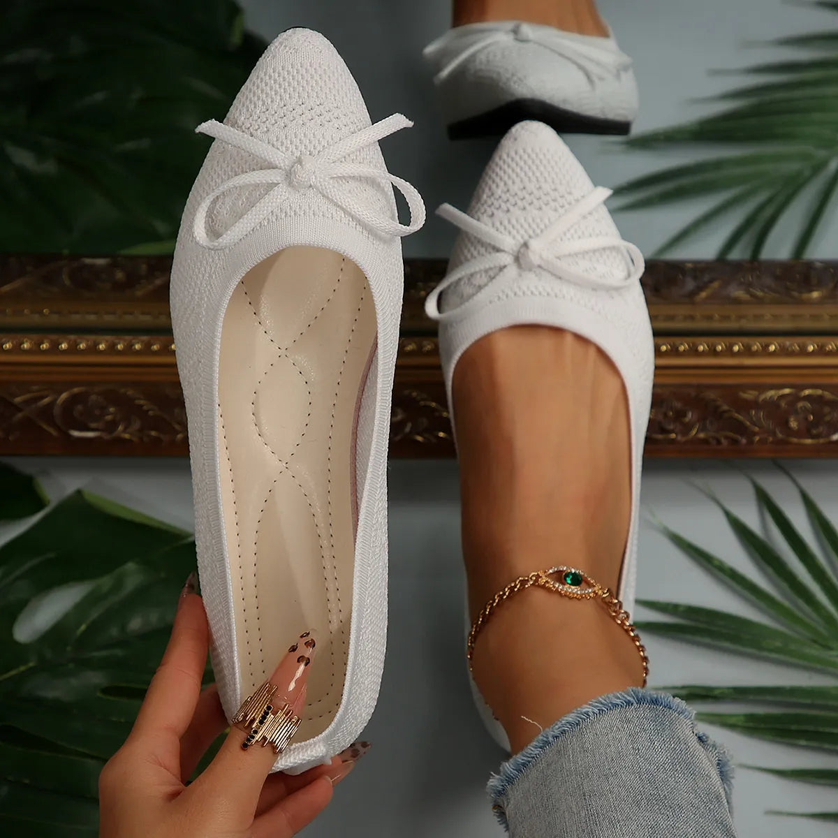 Bow Point Toe Flats Slip-Ons