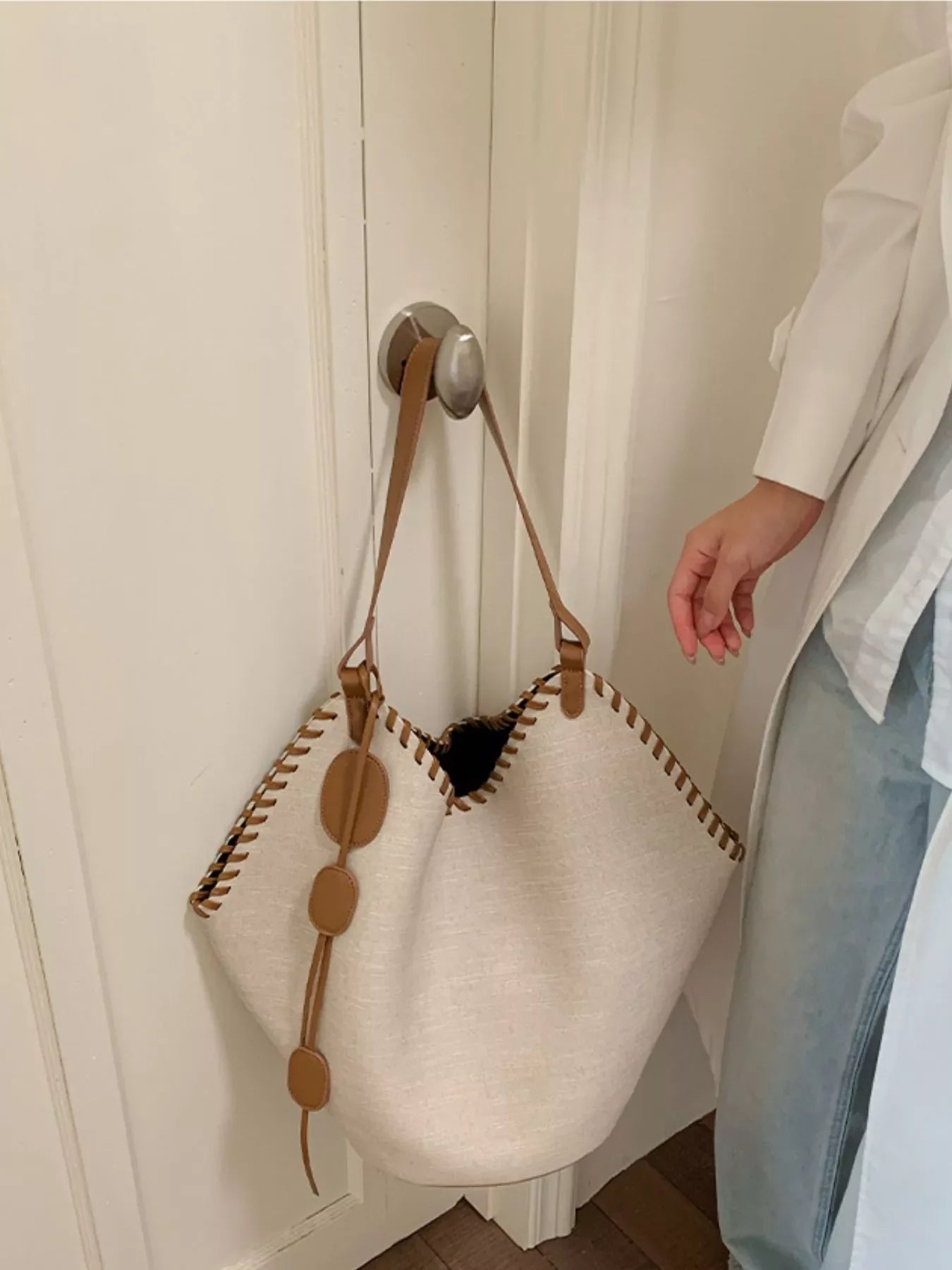 Casual Large Capacity Shoulder Bag
