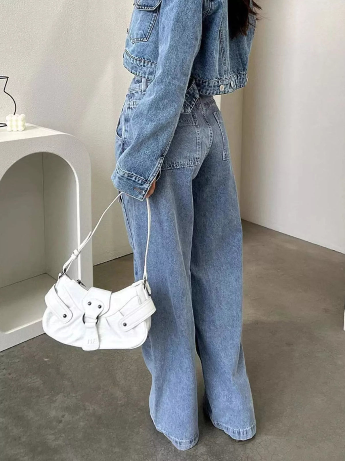 High-Waisted Wide-Leg Cargo Jeans