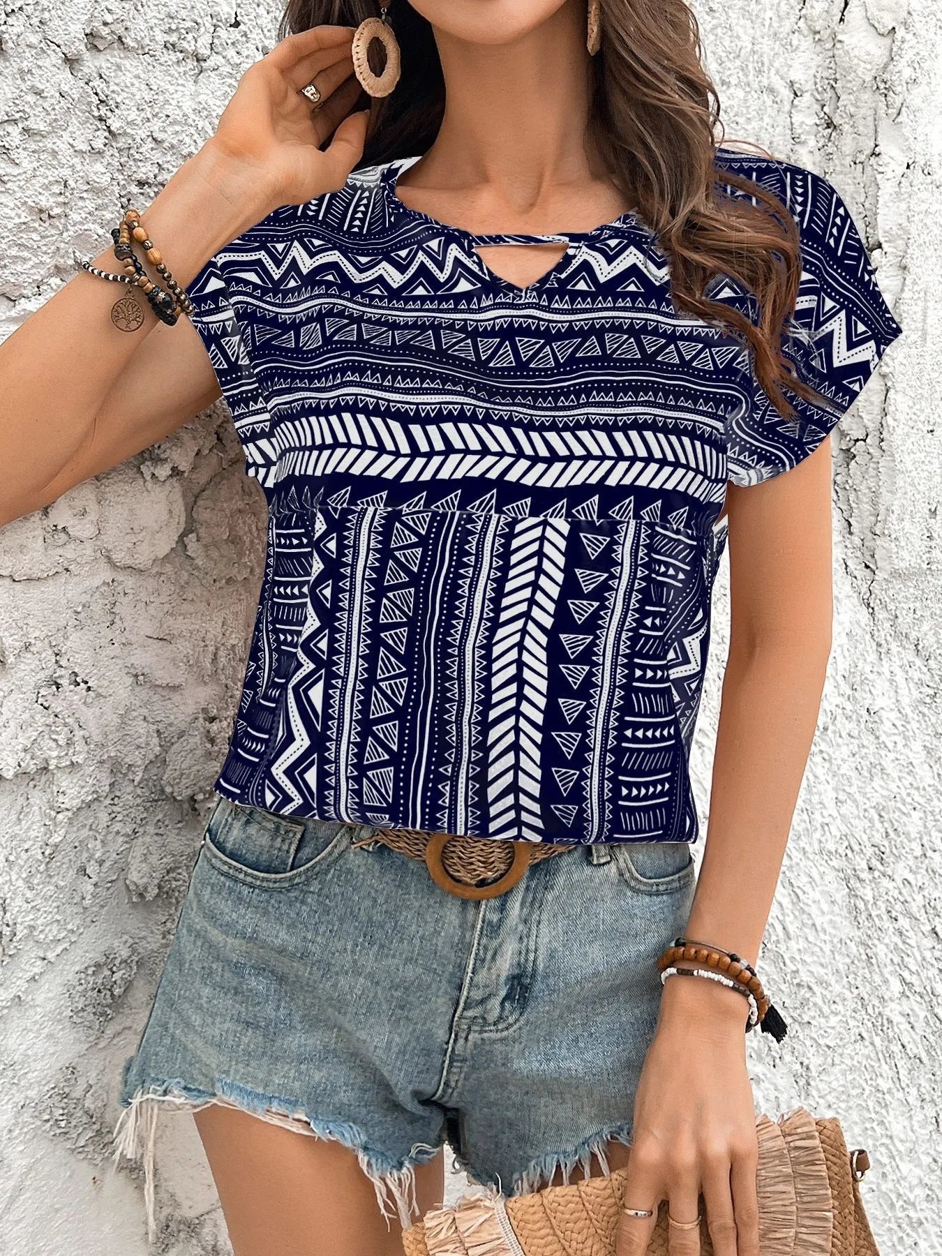 Geometric Print Short Sleeve Blouse