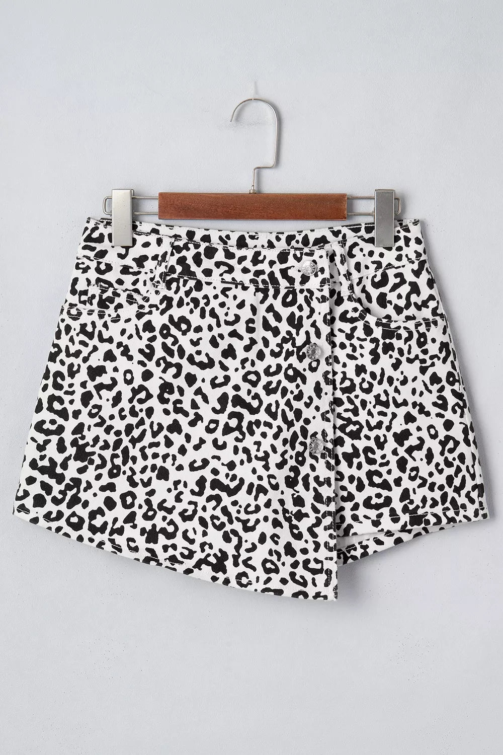 Leopard Print Button Overlap Denim Shorts