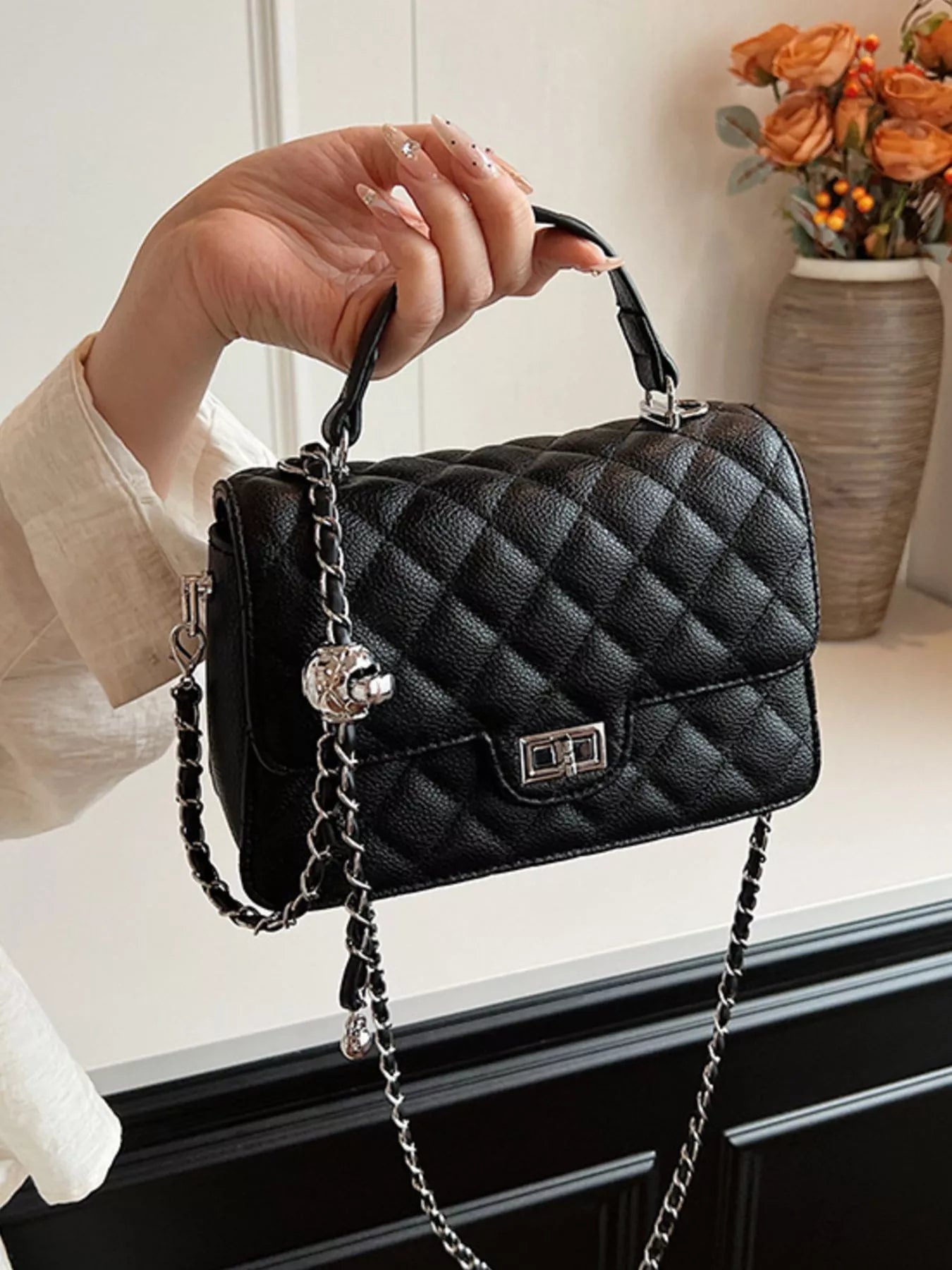 Quilted Chain Strap Crossbody Bag