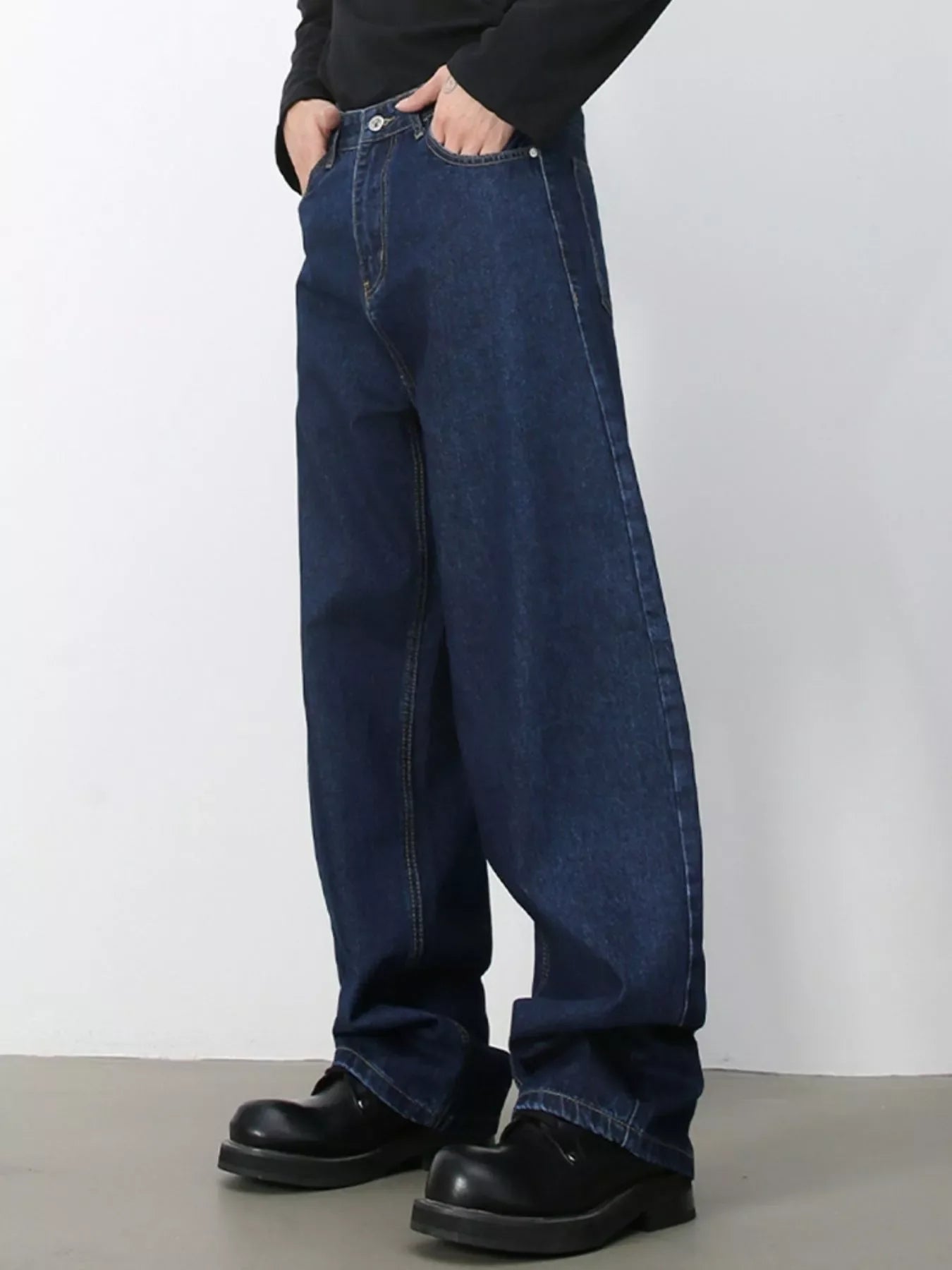 Men's Wash Wide Leg Jeans