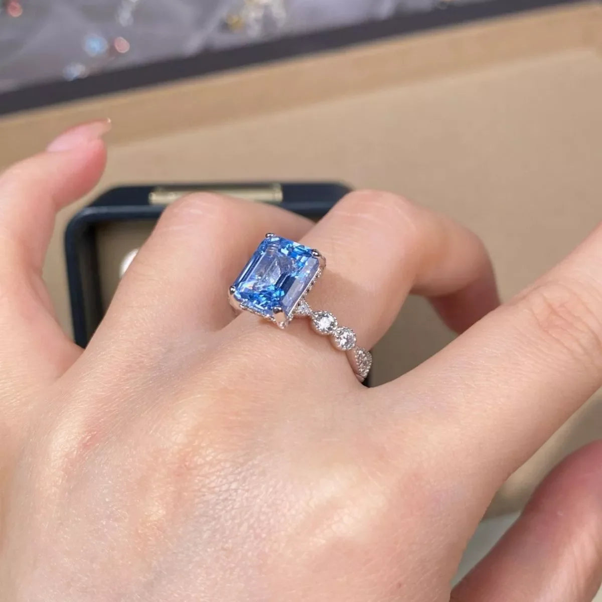 925 Sterling Silver Zircon Geometric Ring