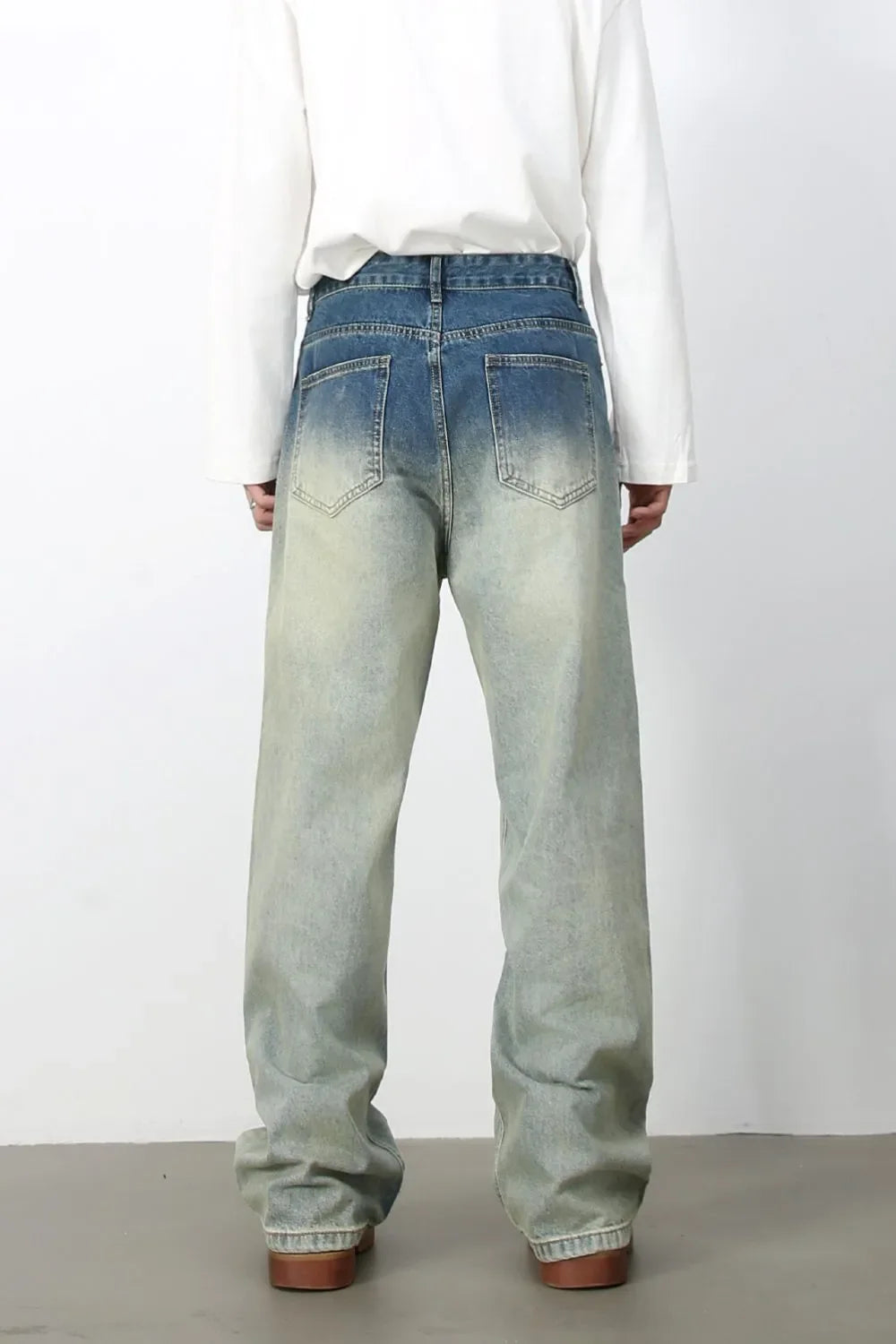 Men's Loose Fit Jeans with Pockets