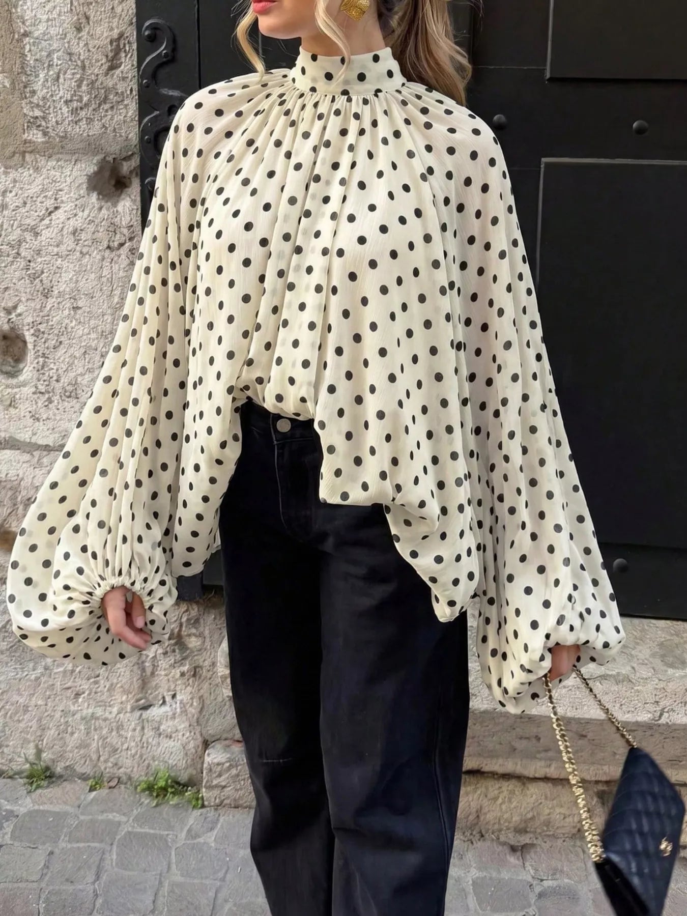 Polka Dot Balloon Sleeve Blouse