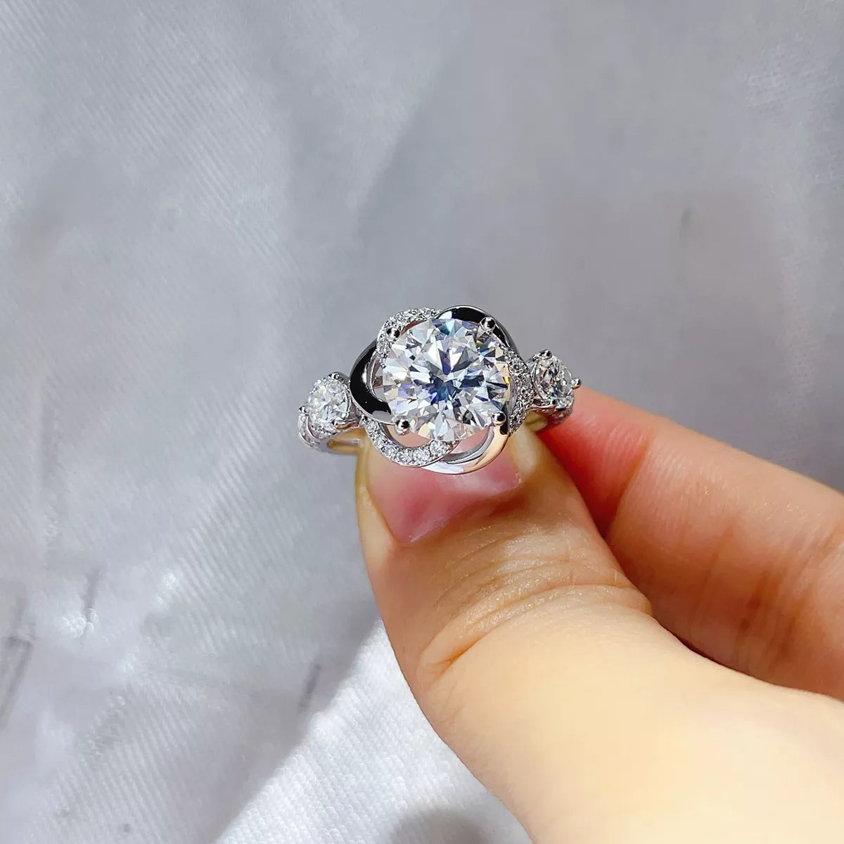 3 Carat 925 Sterling Silver Moissanite Ring