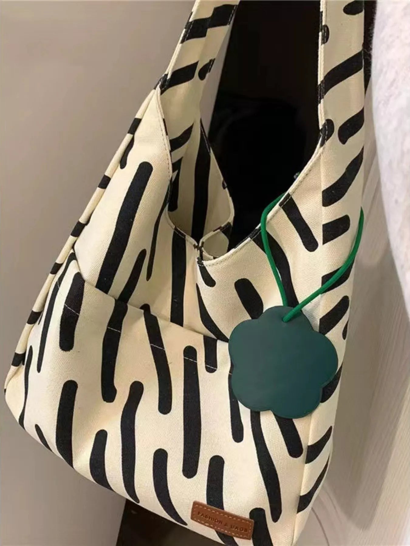Striped Pattern Casual Handbag