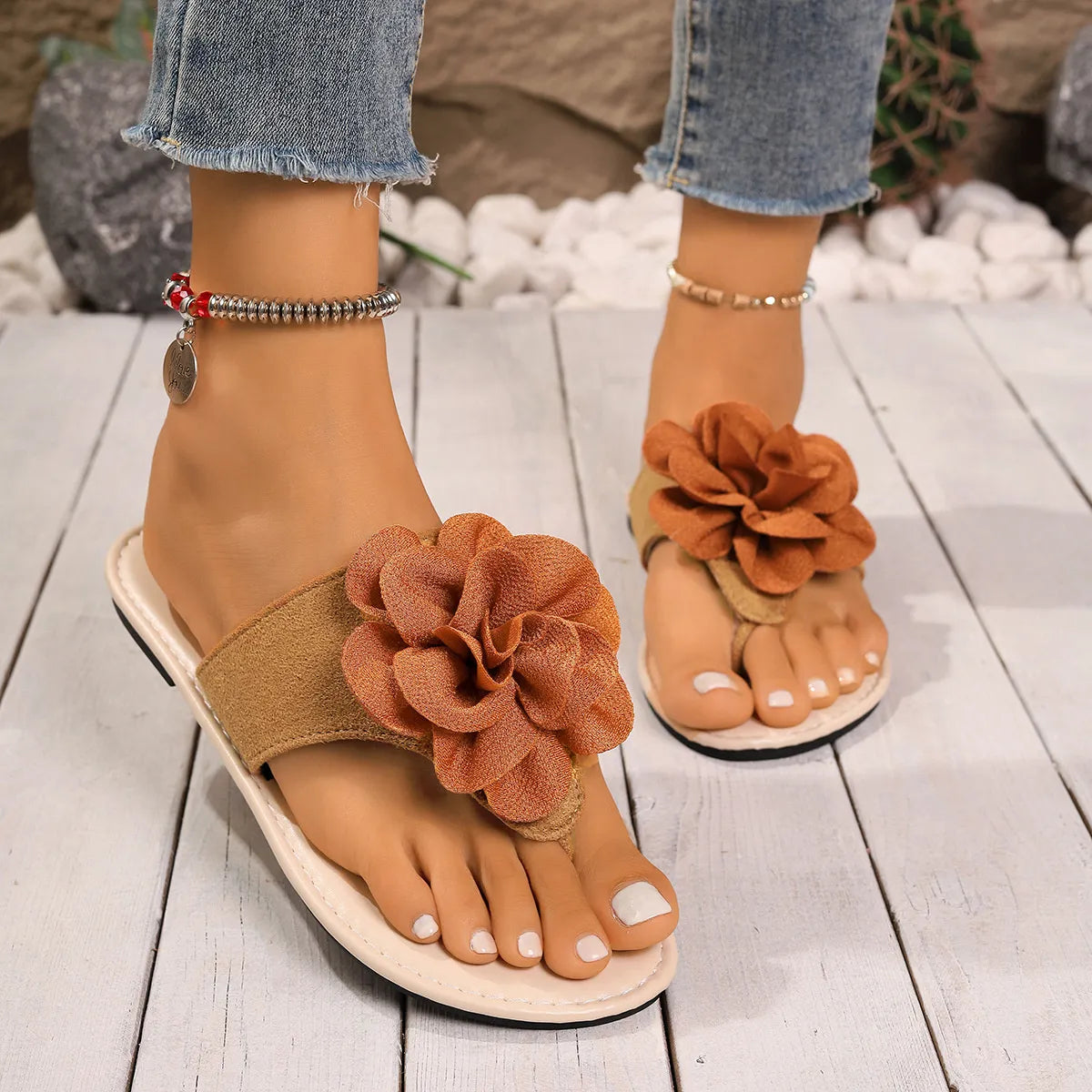 Flower Toe Post Flats Sandals