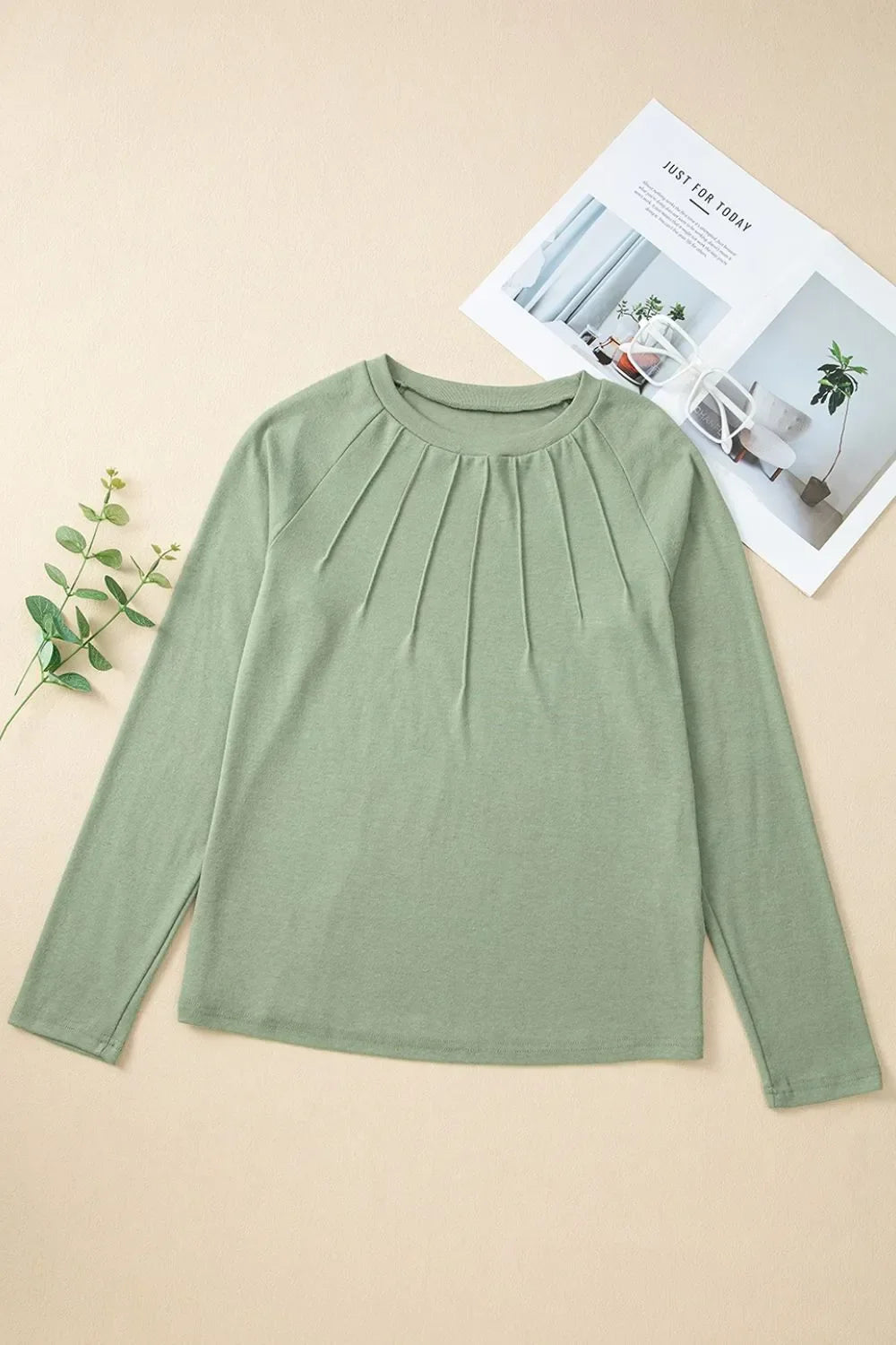 Texture Round Neck Long Sleeve T-Shirt