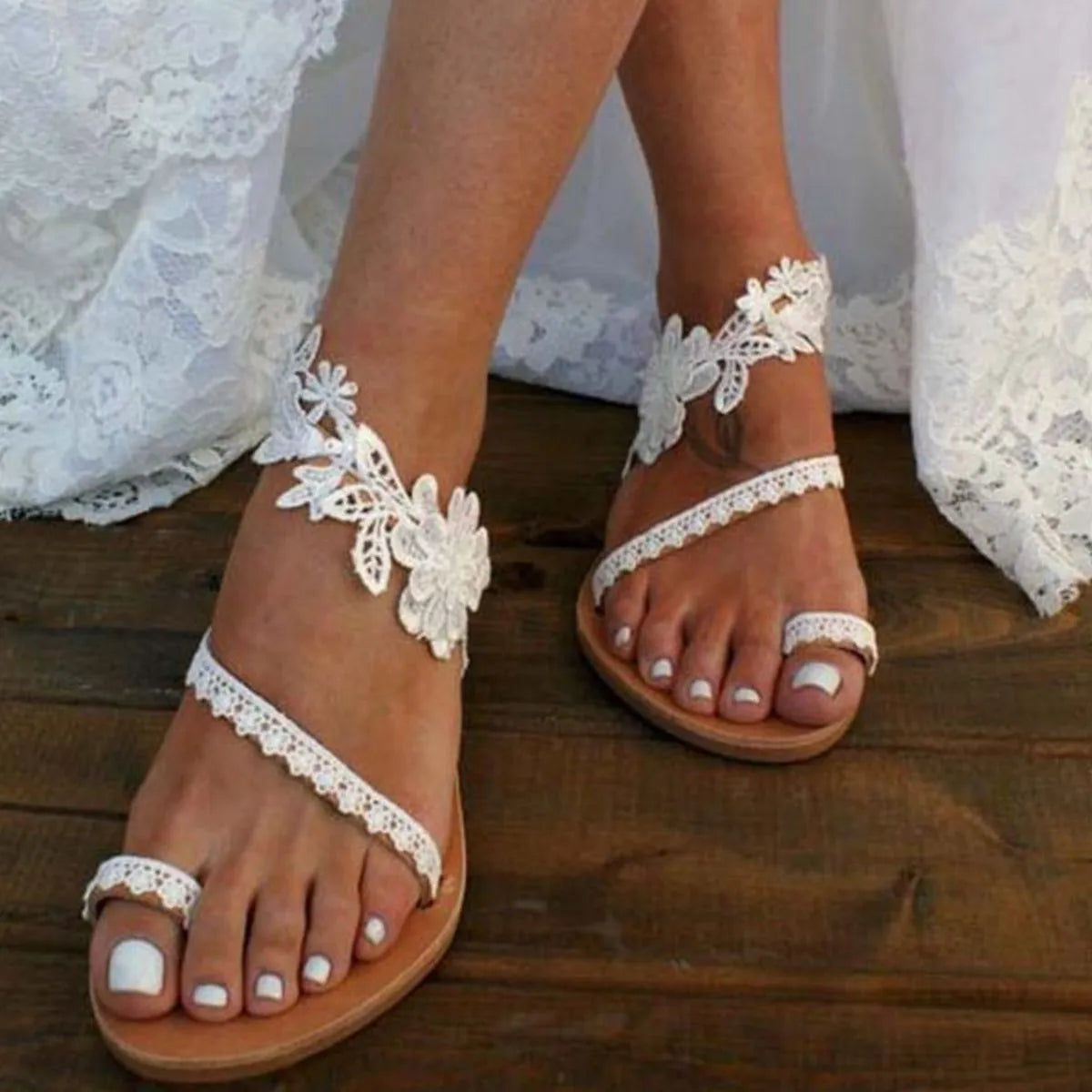 Lace Flower Toe Ring Flat Sandals