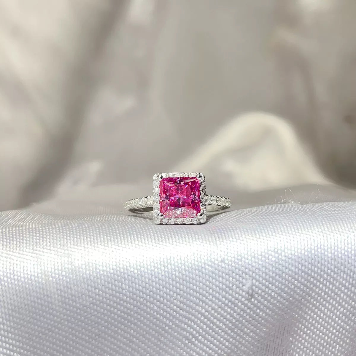 2 Carat 925 Sterling Silver Moissanite Ring