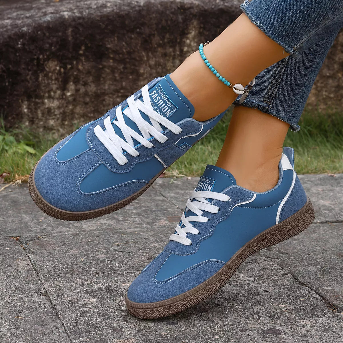 Round Toe Lace Up Sneakers