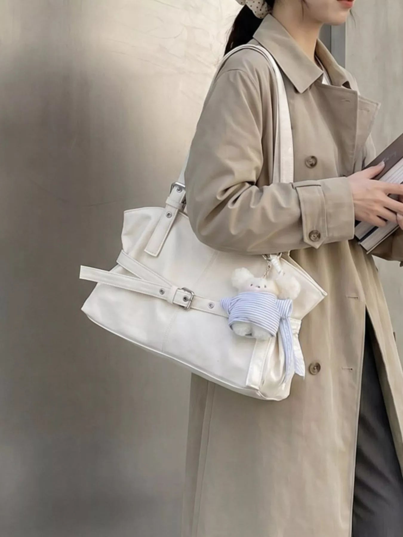 Buckle Decor Shoulder Bag