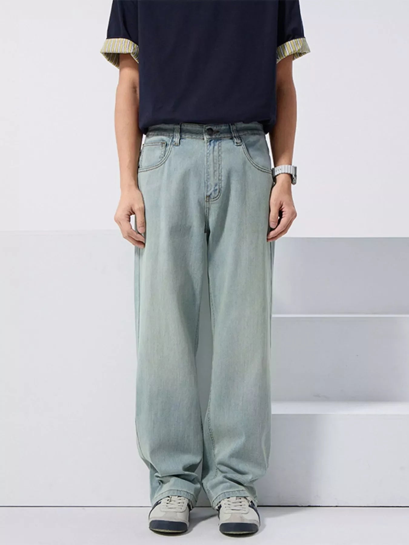 Men's Vintage Wash Loose Fit Jeans
