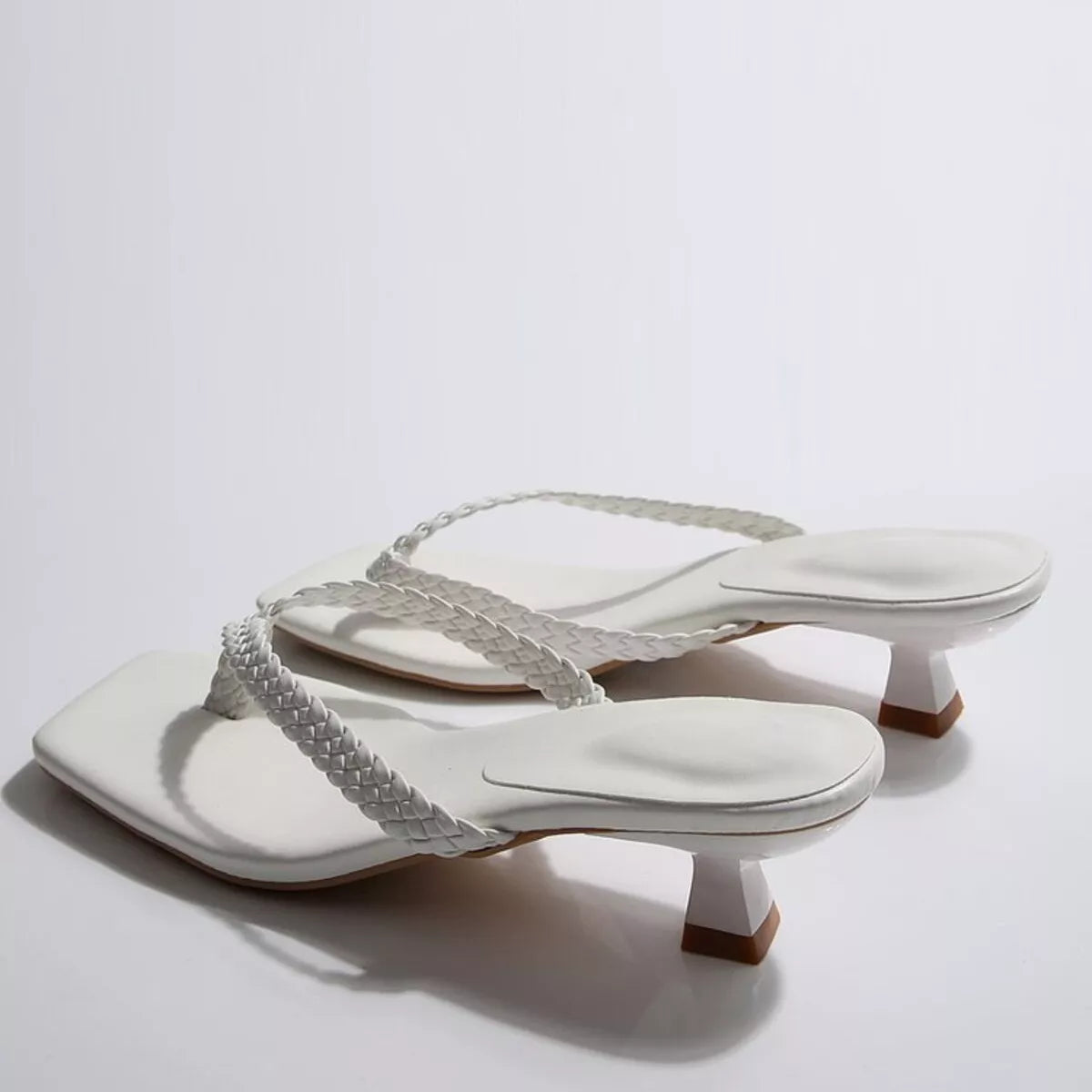 Toe Post Kitten Heels Sandals