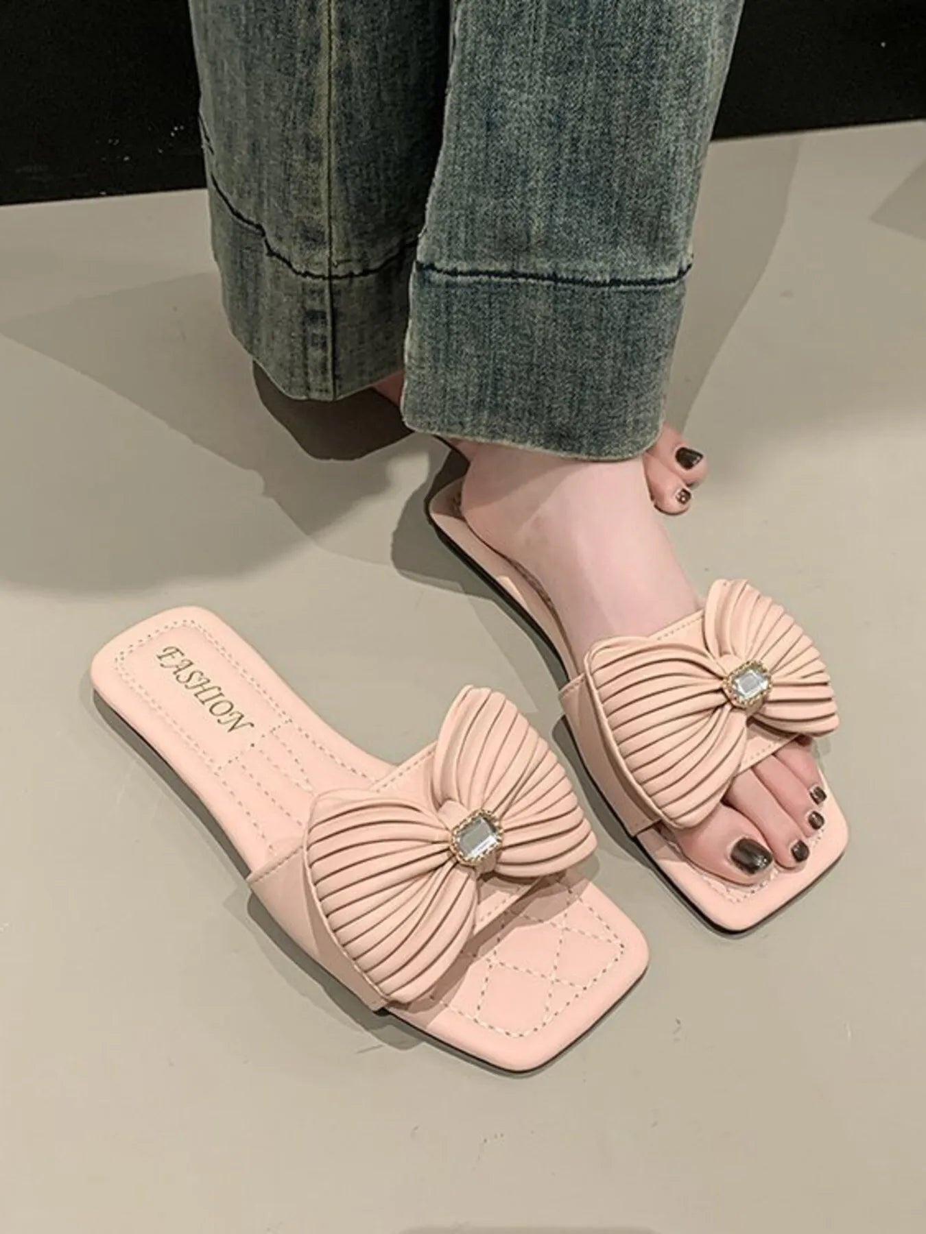 Bow-Knot Flat Sandals