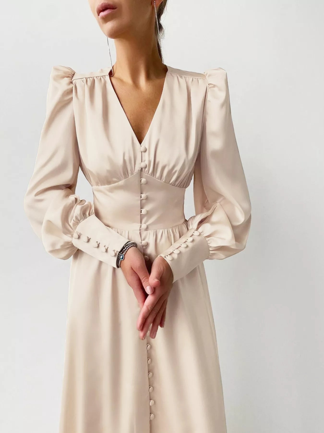 Elegant V-Neck Puff Sleeve Button-Down Midi Dress