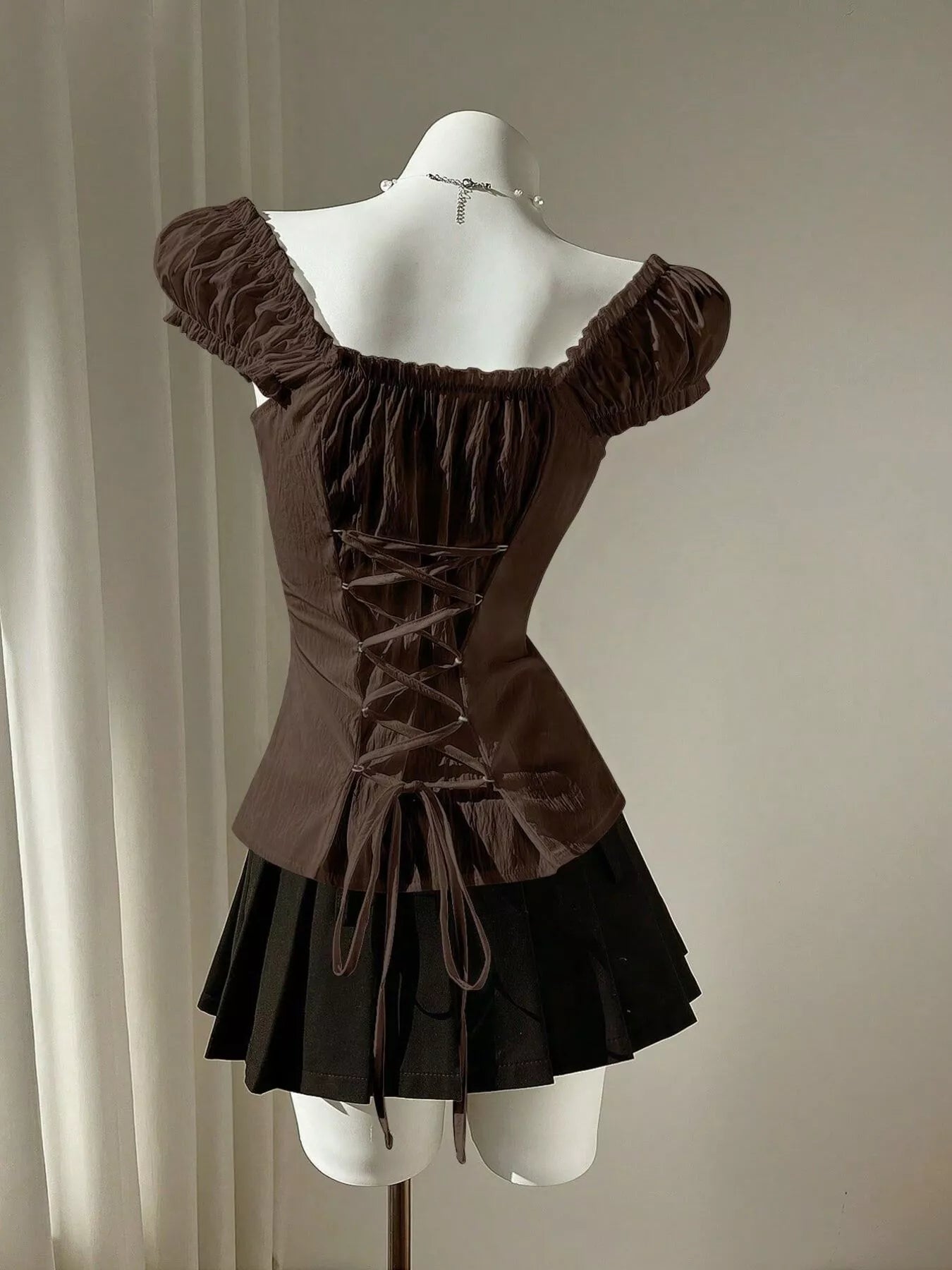 Chic Puff Sleeve Ruched Button-Up Blouse