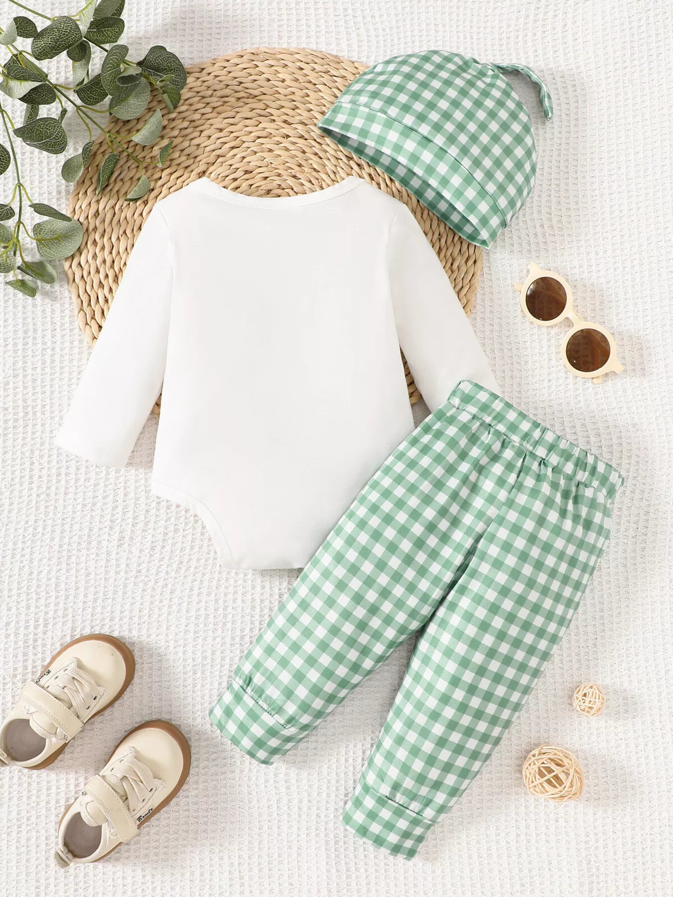 Children's Long Sleeve Bodysuit and Pants Set with Hat