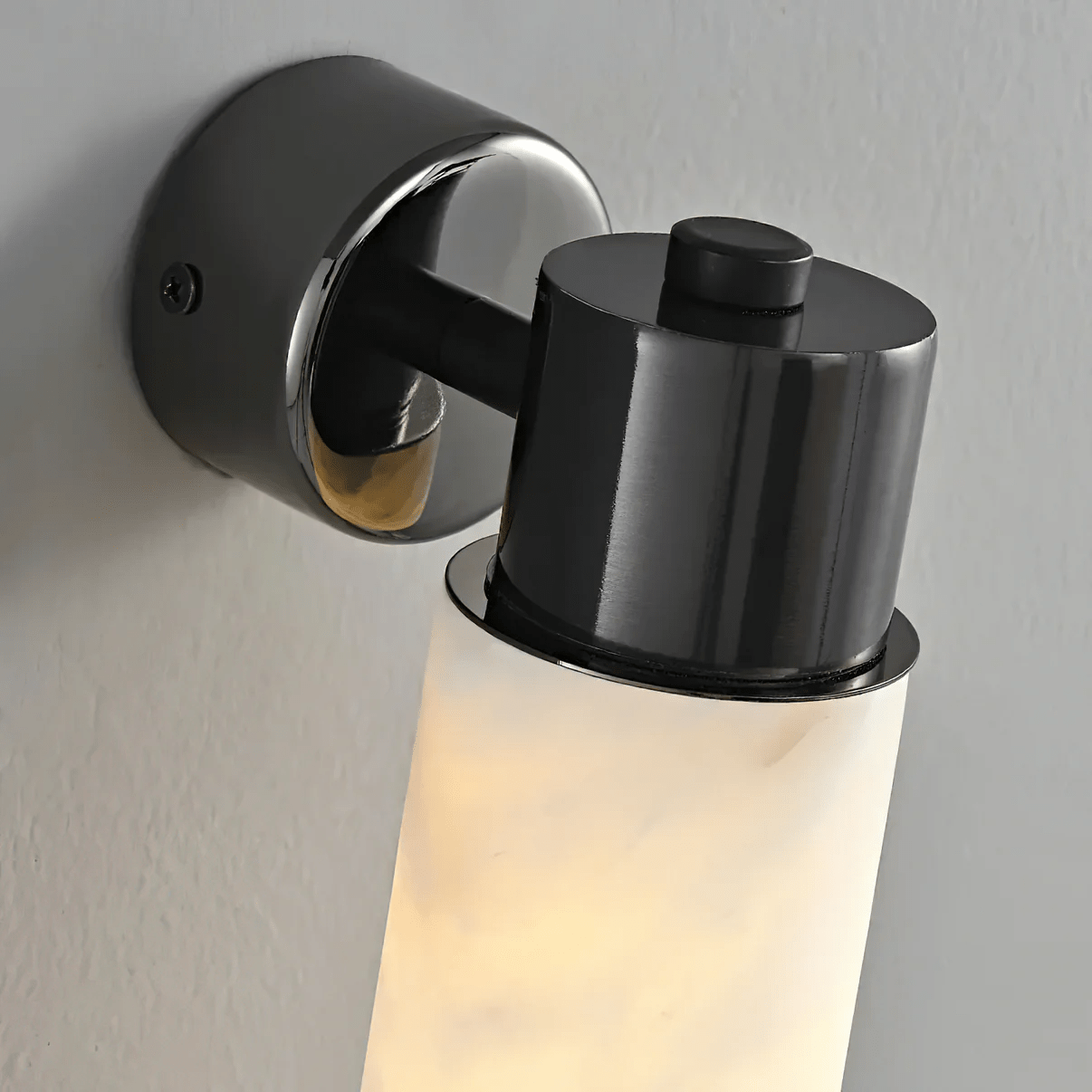 Alatar Alabaster Wall Lamp
